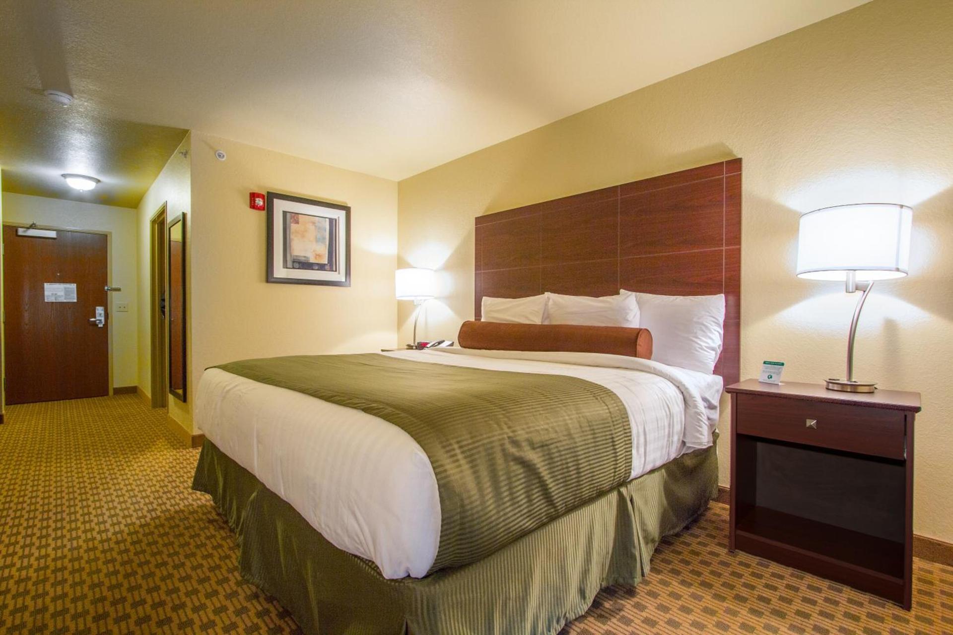 Cobblestone Inn & Suites - Corry photo 7