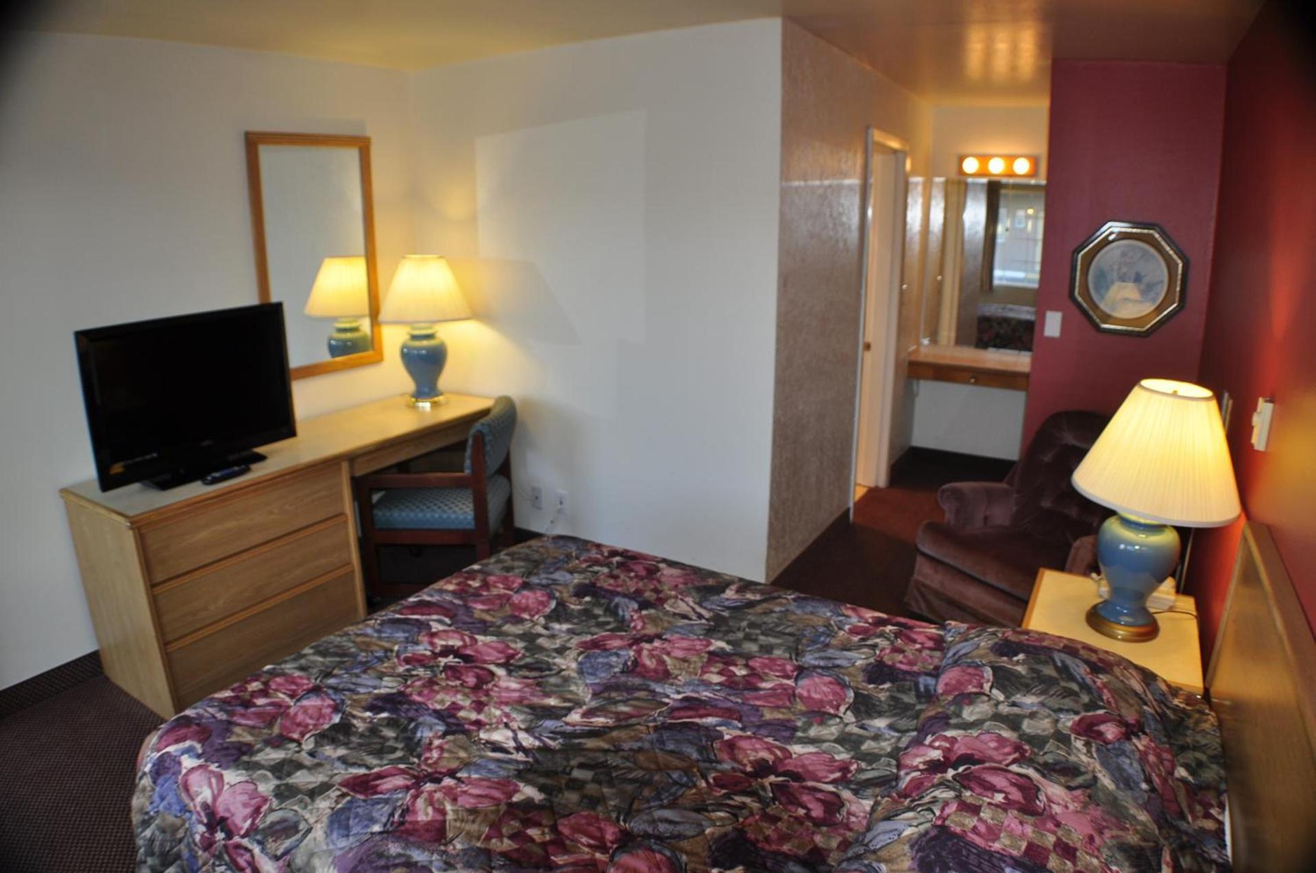 Uptown Inn photo 24