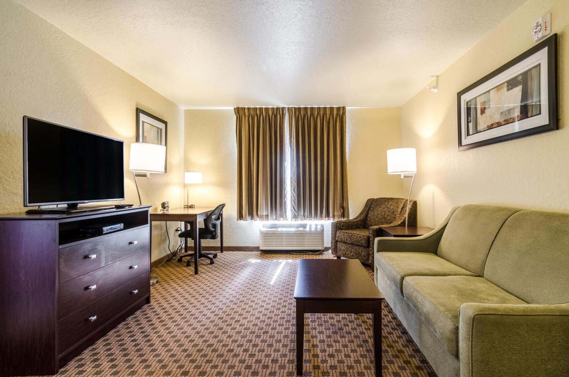 Cobblestone Inn & Suites Cambridge photo 8