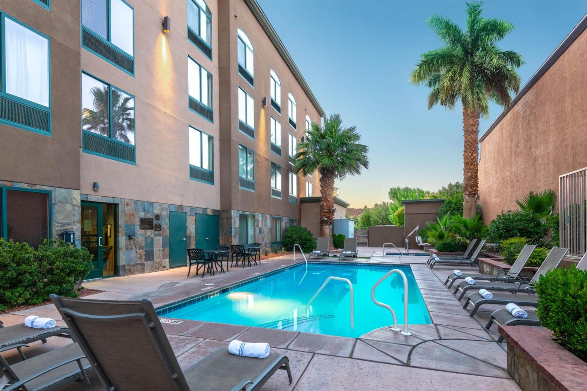 Wingate by Wyndham - St. George photo 36