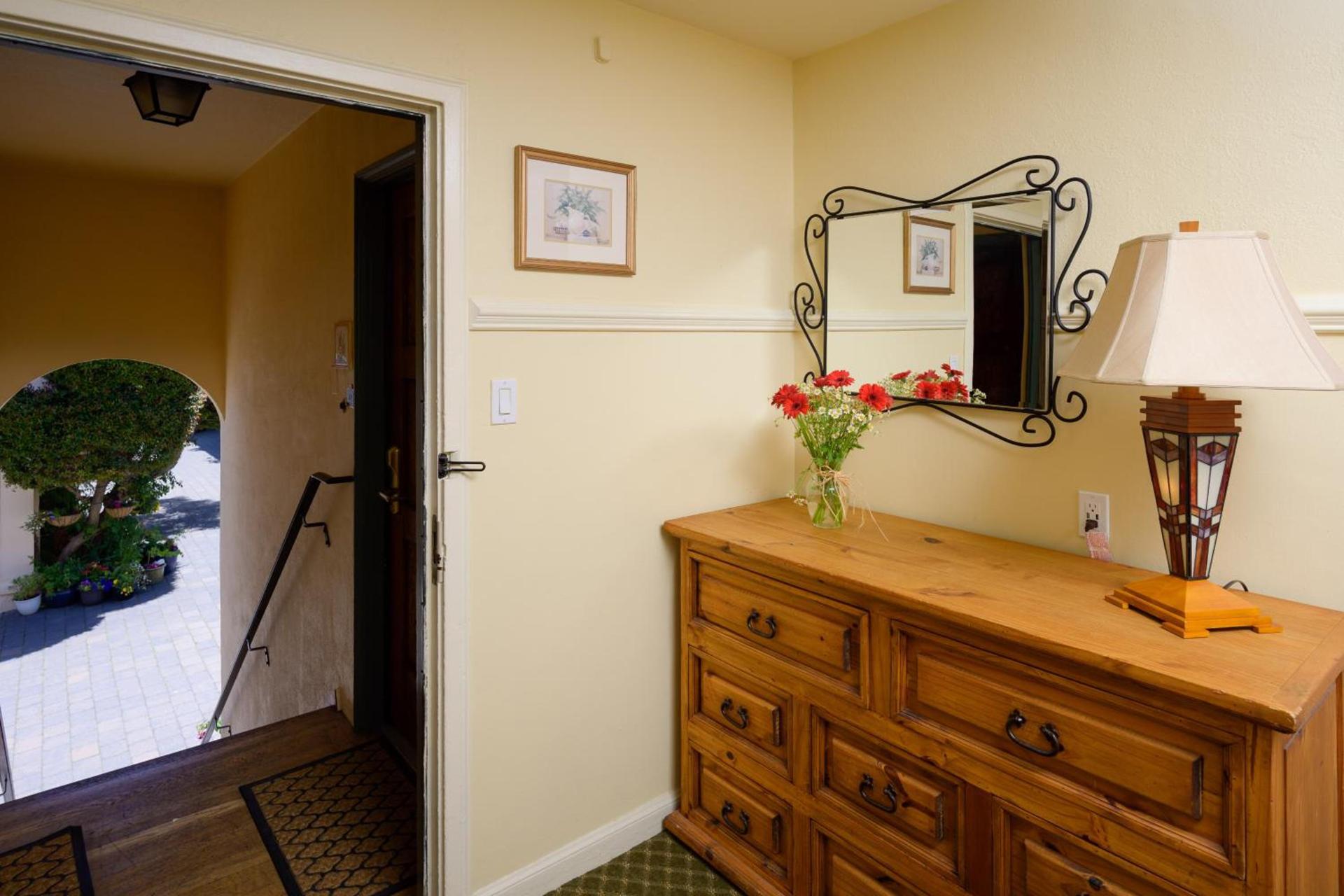 Marina Motel photo 2