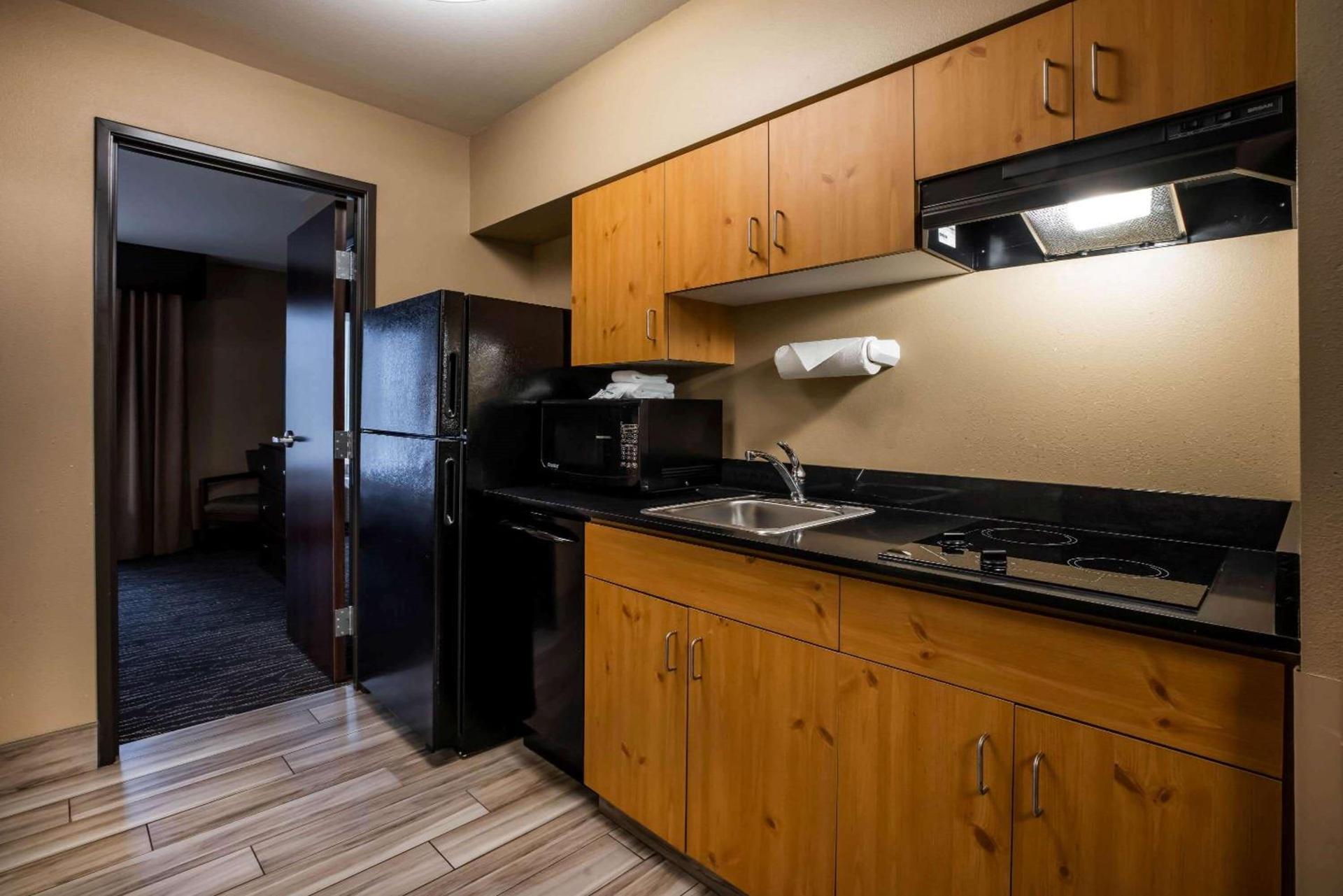 La Quinta by Wyndham Eugene photo 29