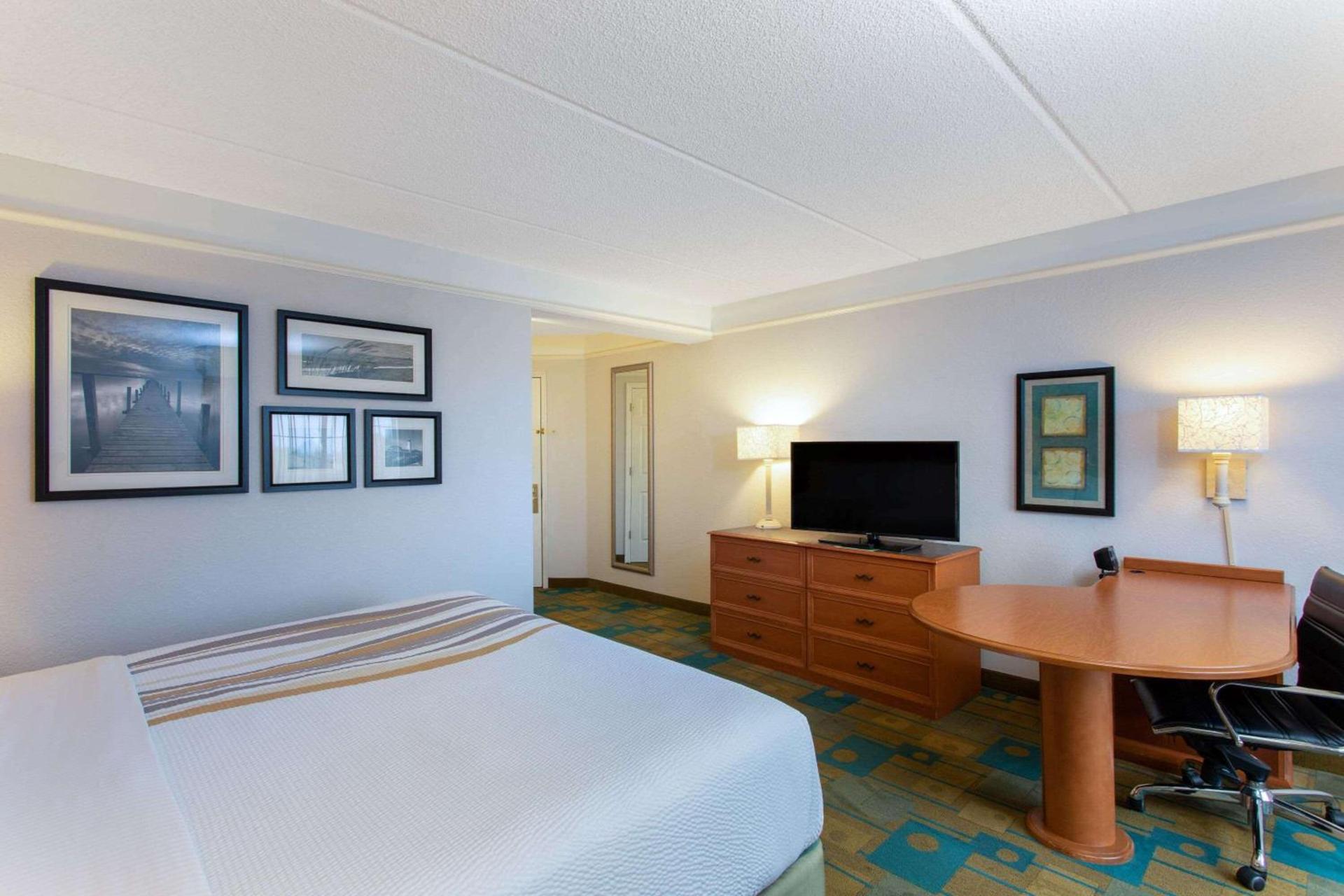 La Quinta by Wyndham Jacksonville Butler Blvd photo 13