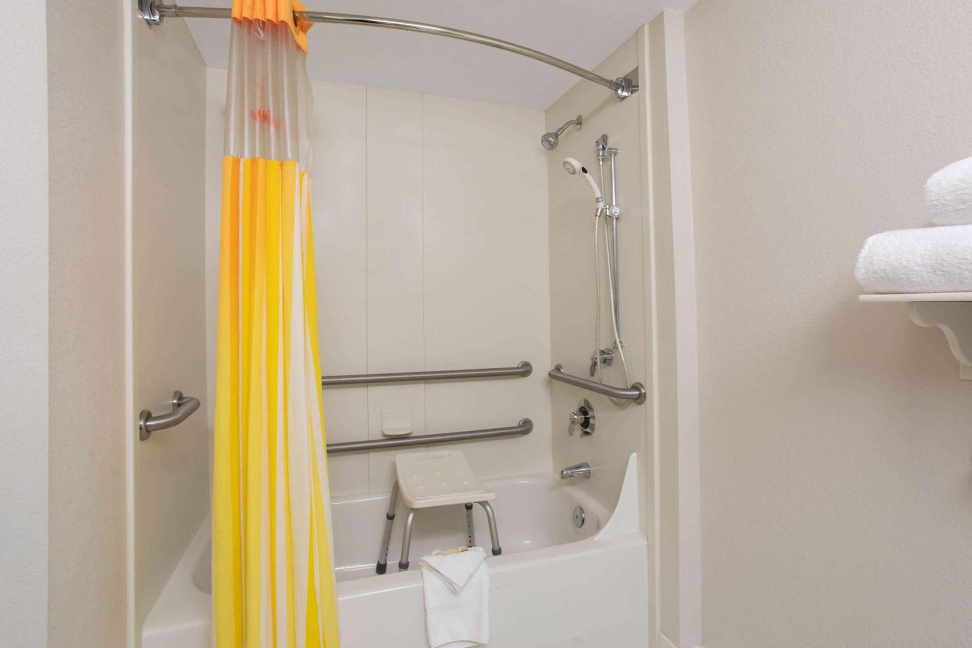La Quinta by Wyndham Denver Southwest Lakewood photo 17