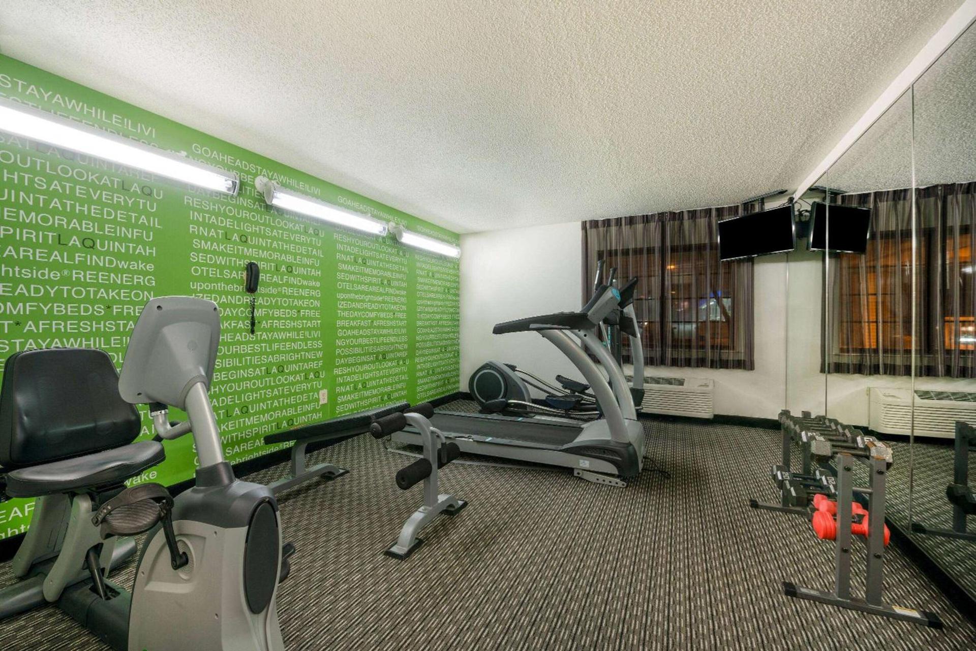La Quinta by Wyndham Cleveland Macedonia photo 18