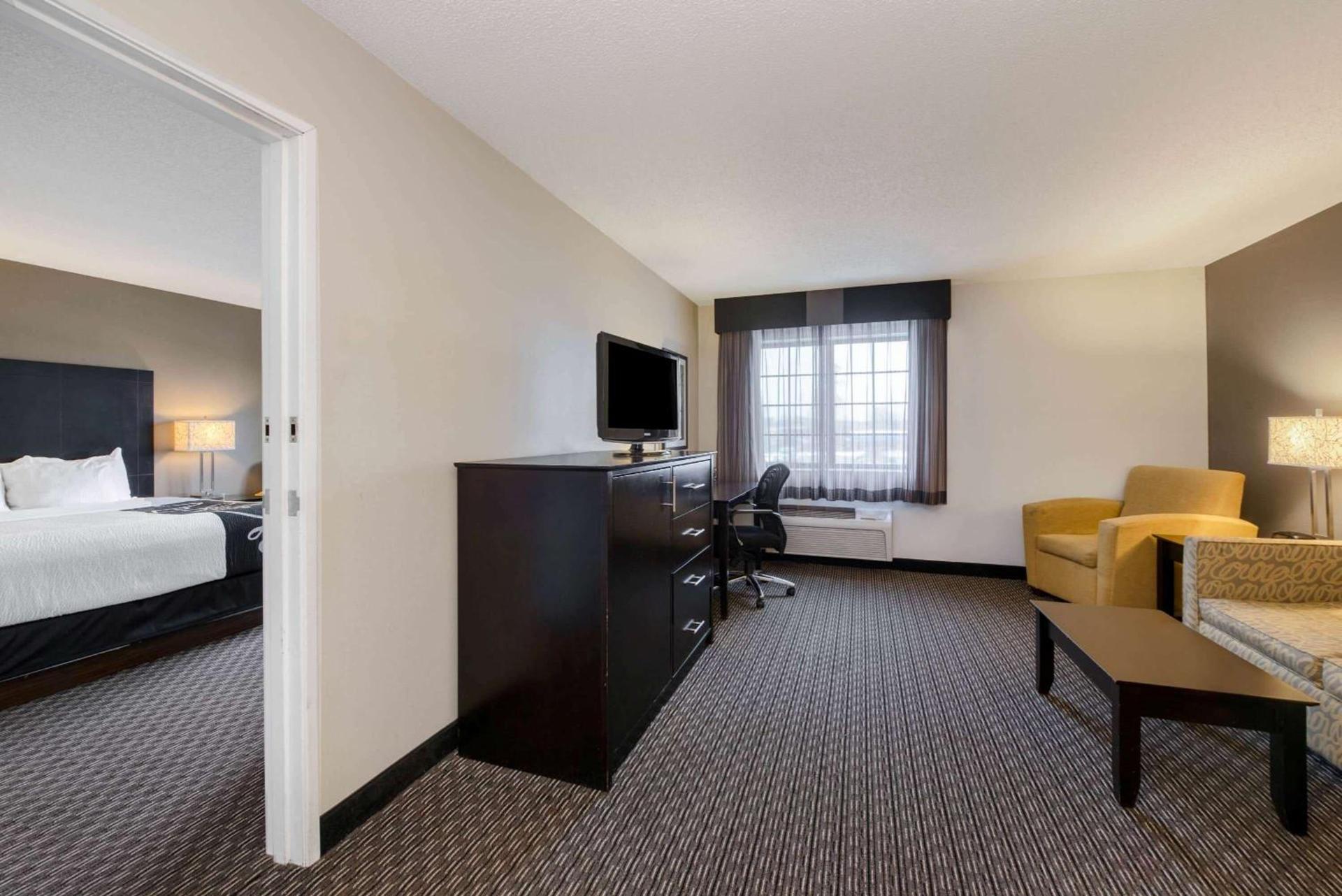 La Quinta by Wyndham Cleveland Macedonia photo 25