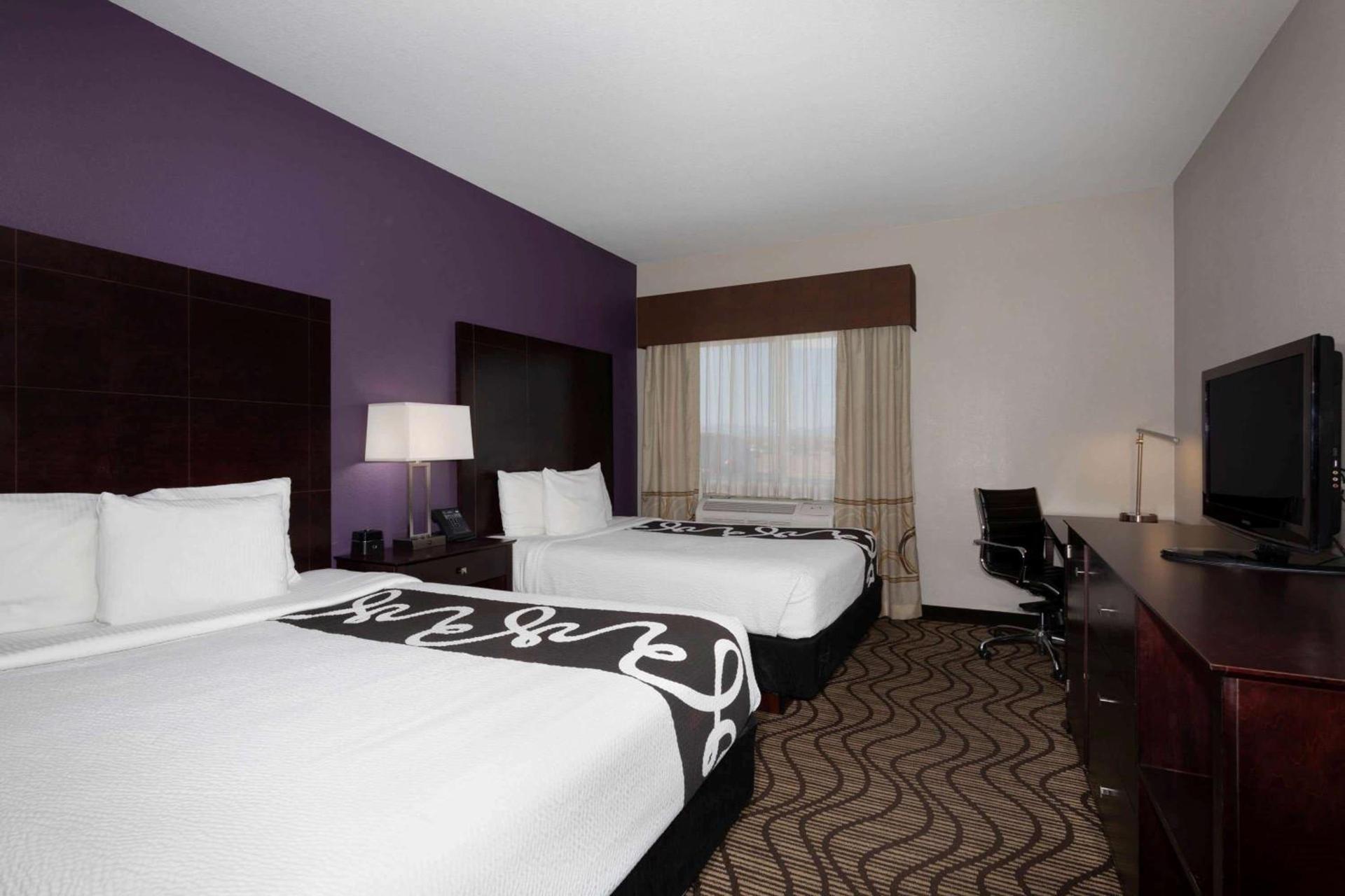 Baymont by Wyndham Henderson-Northeast Denver photo 27