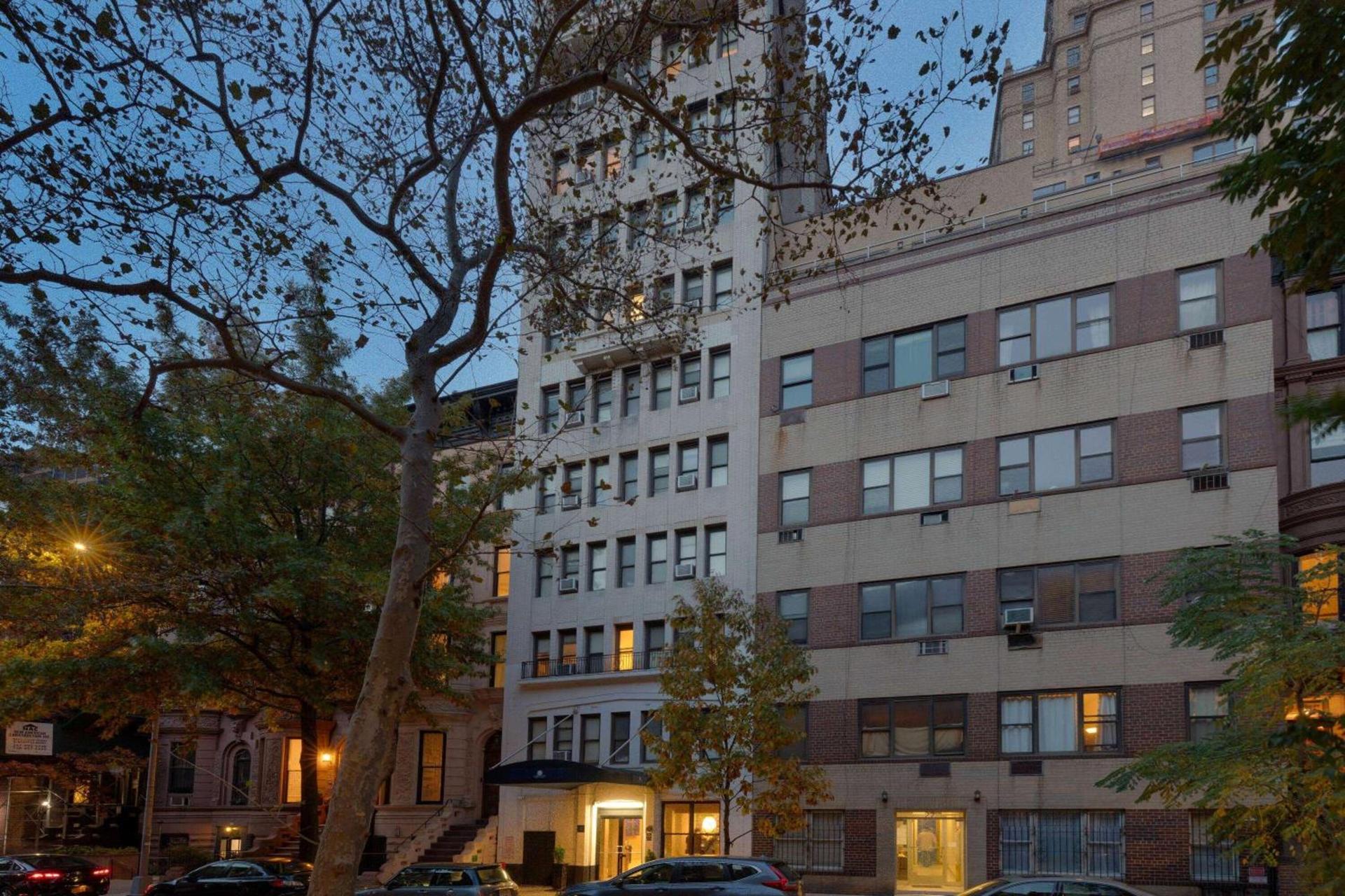 La Quinta by Wyndham New York City Central Park photo 2