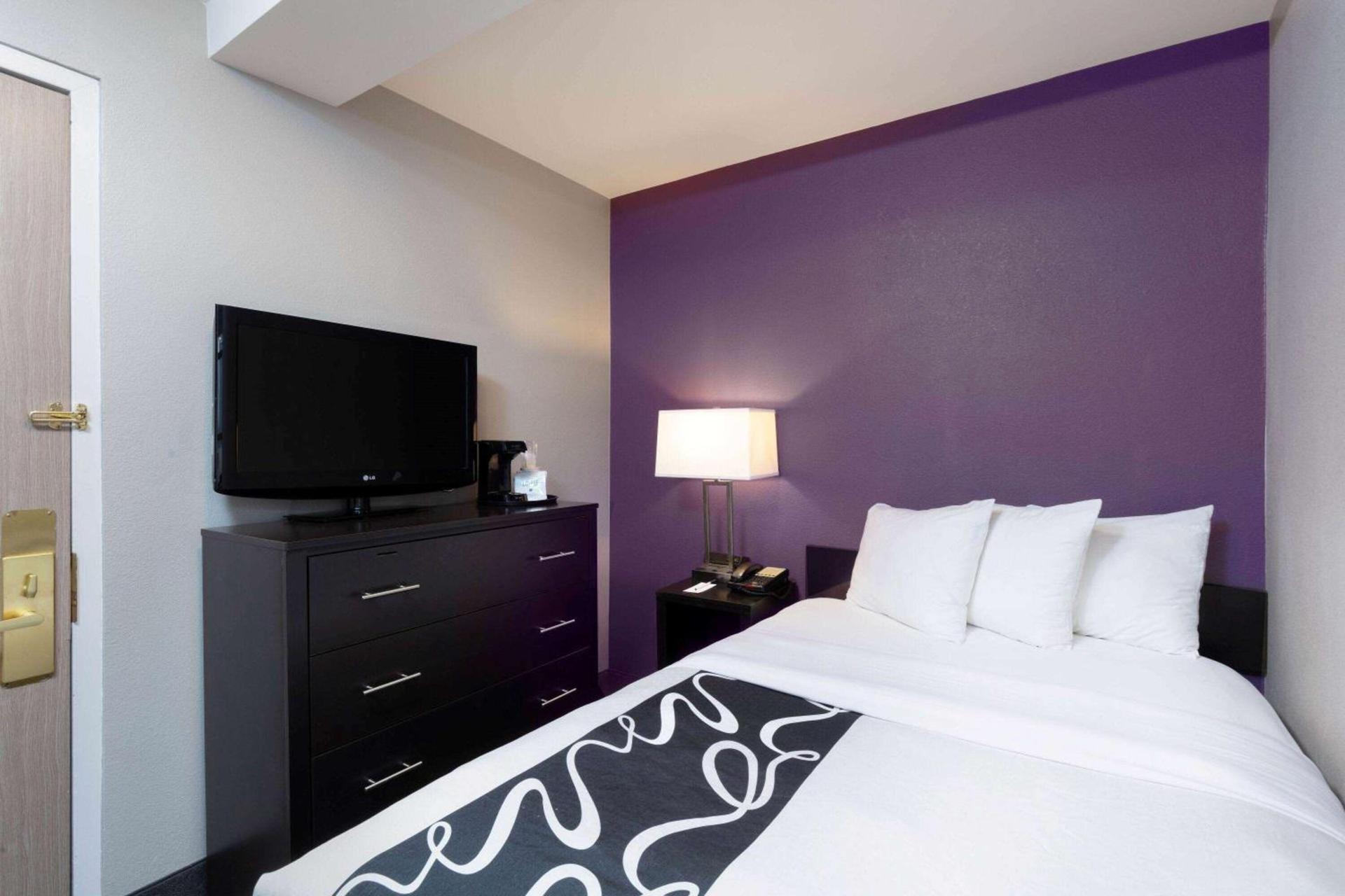 La Quinta by Wyndham New York City Central Park photo 28