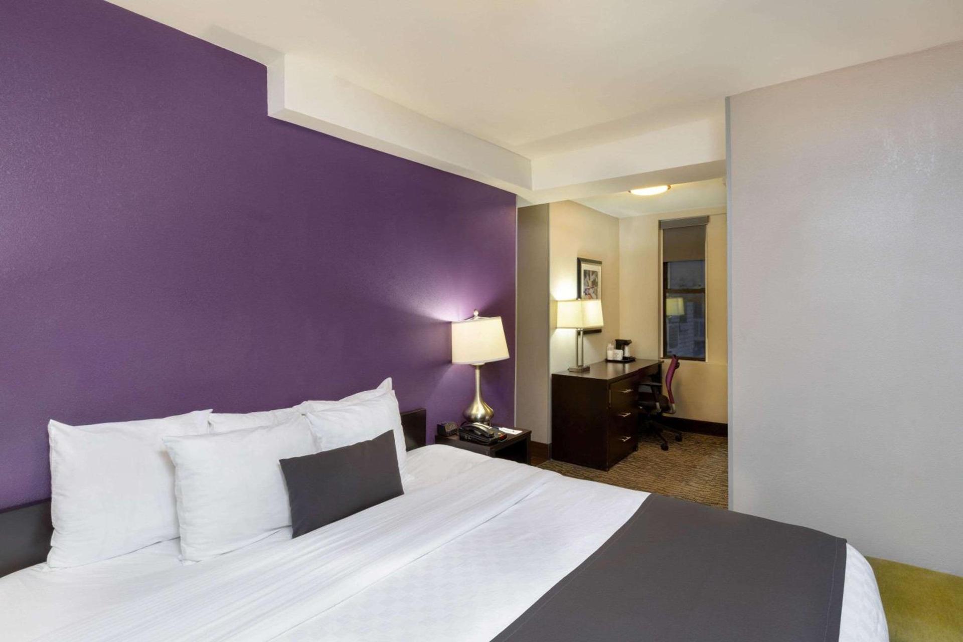 La Quinta by Wyndham New York City Central Park photo 34