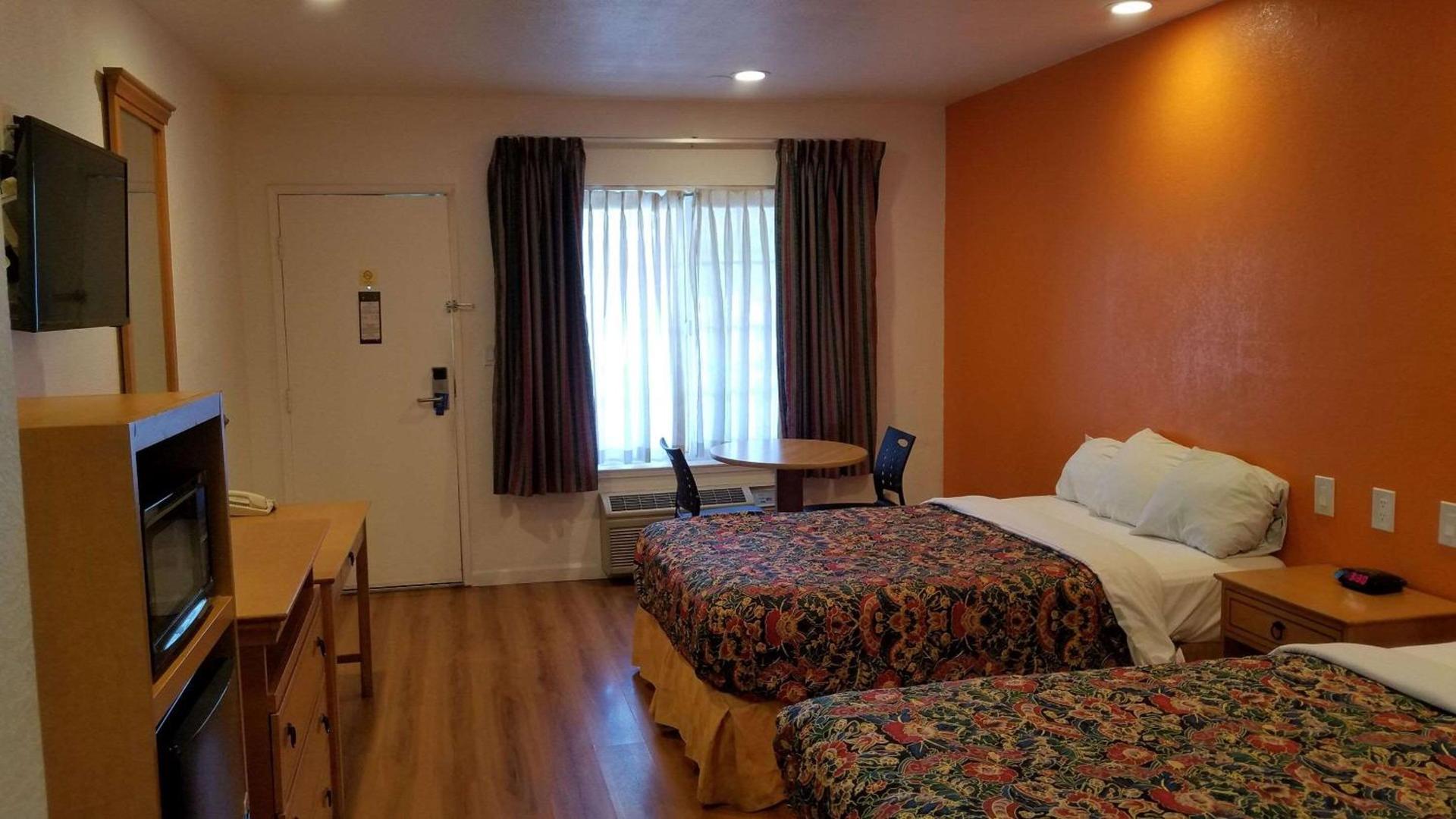 Rodeway Inn Alameda-Oakland photo 5