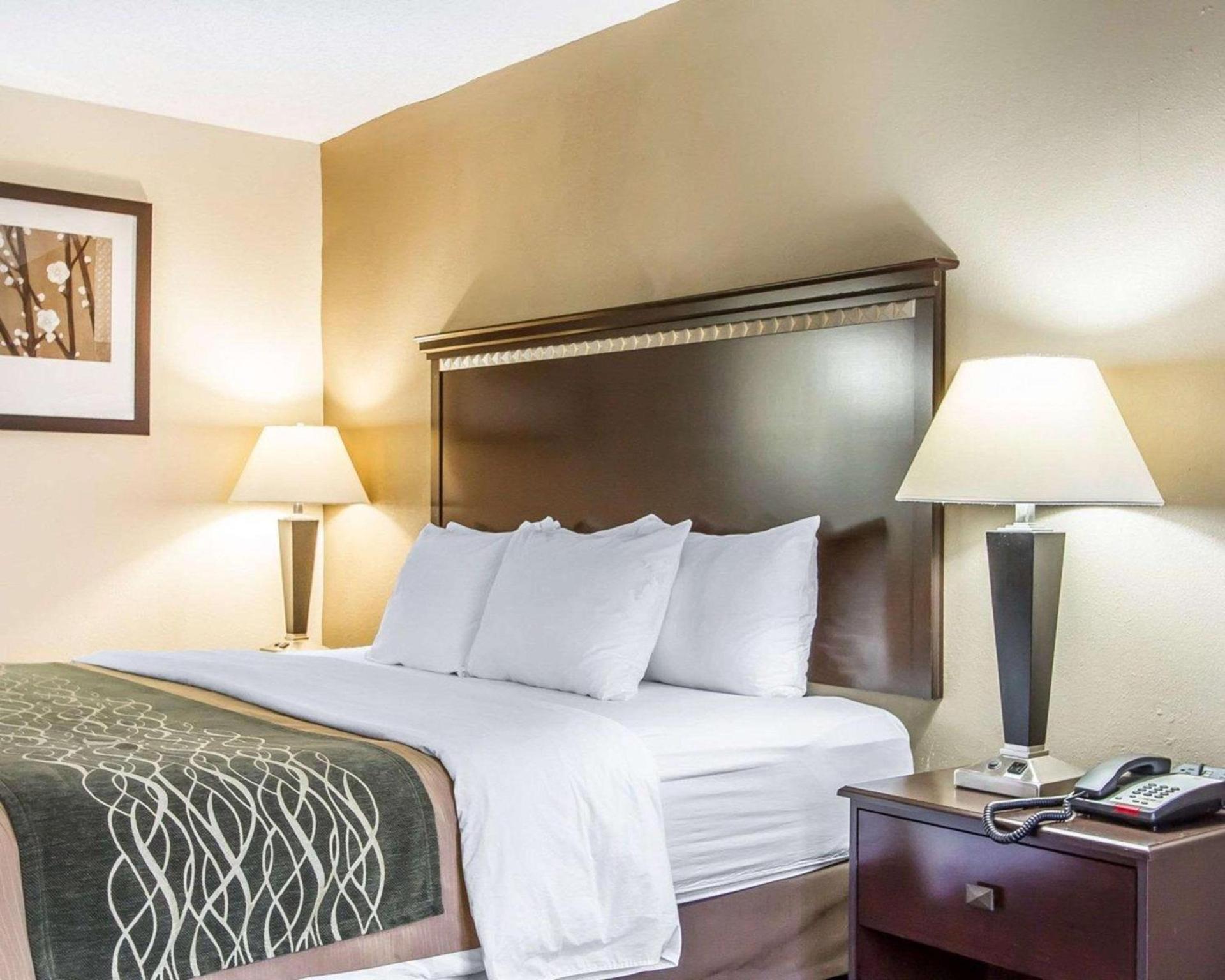 Quality Inn Macomb near University Area photo 24