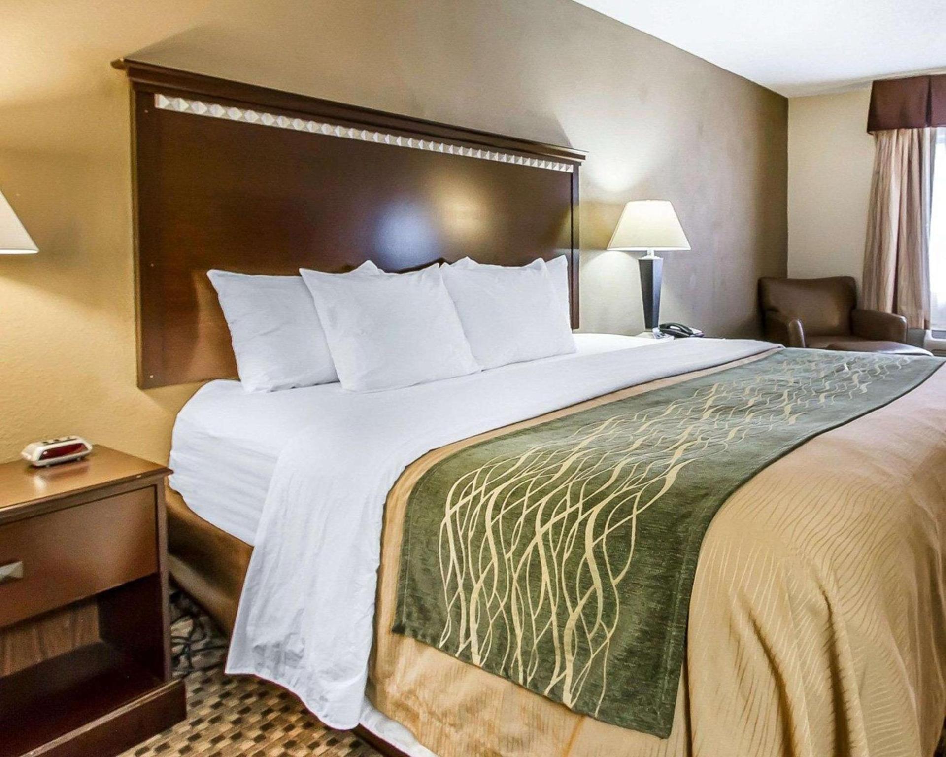 Quality Inn Macomb near University Area photo 25