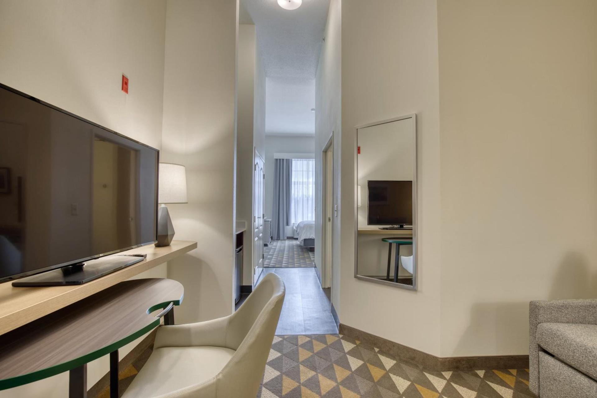 Holiday Inn Hotel & Suites Madison West - Middleton by IHG photo 78