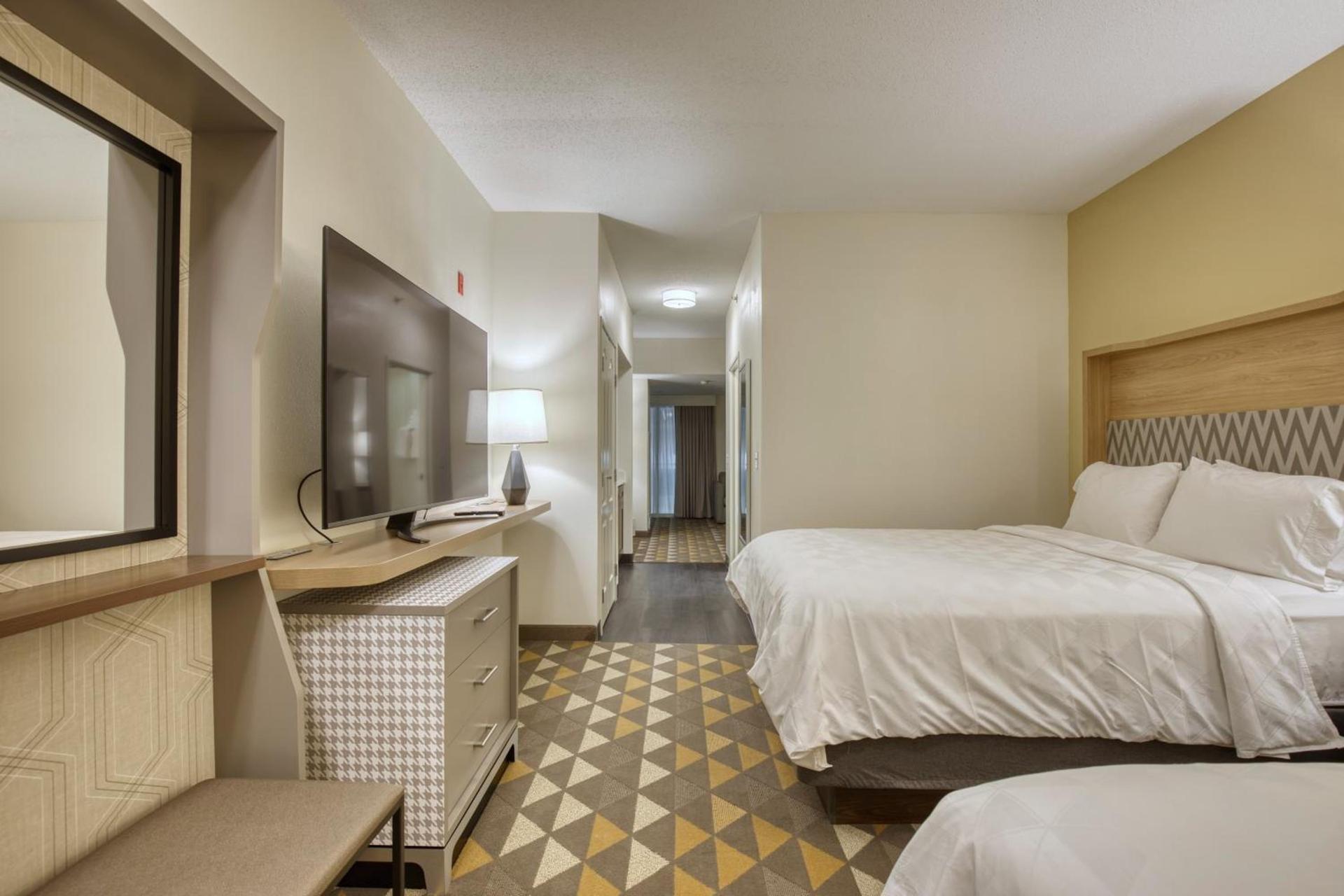 Holiday Inn Hotel & Suites Madison West - Middleton by IHG photo 90