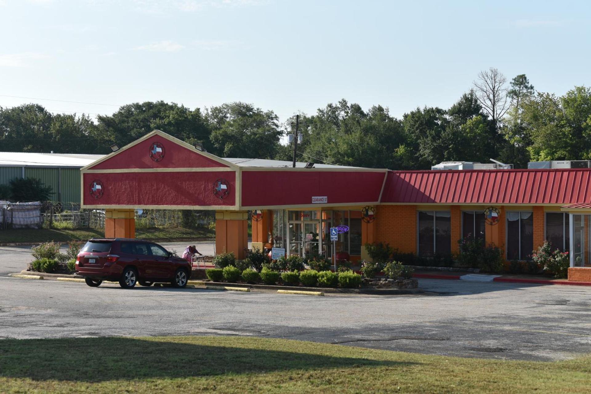 Homeplace Inn photo 47