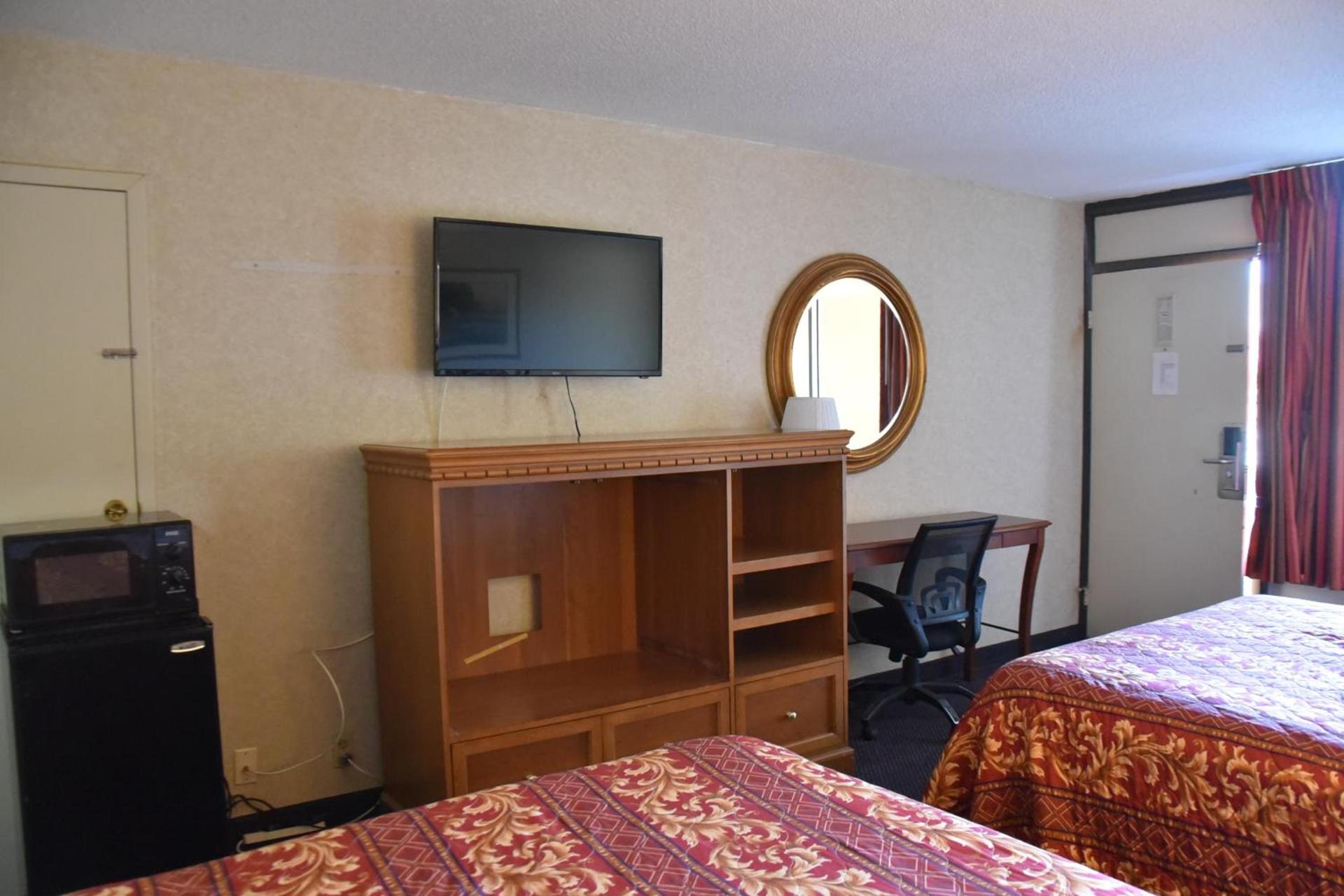 Homeplace Inn photo 89