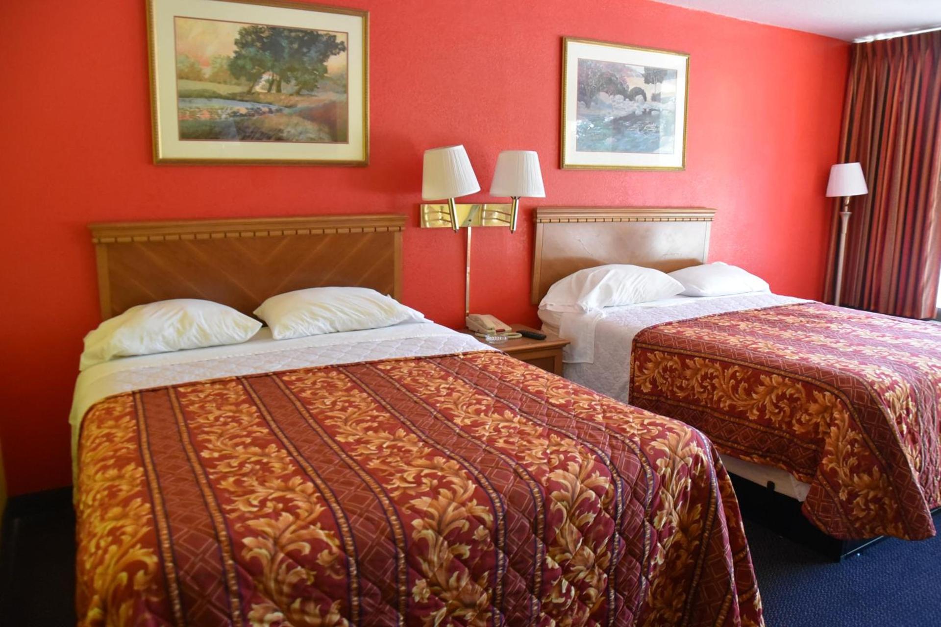 Homeplace Inn photo 6