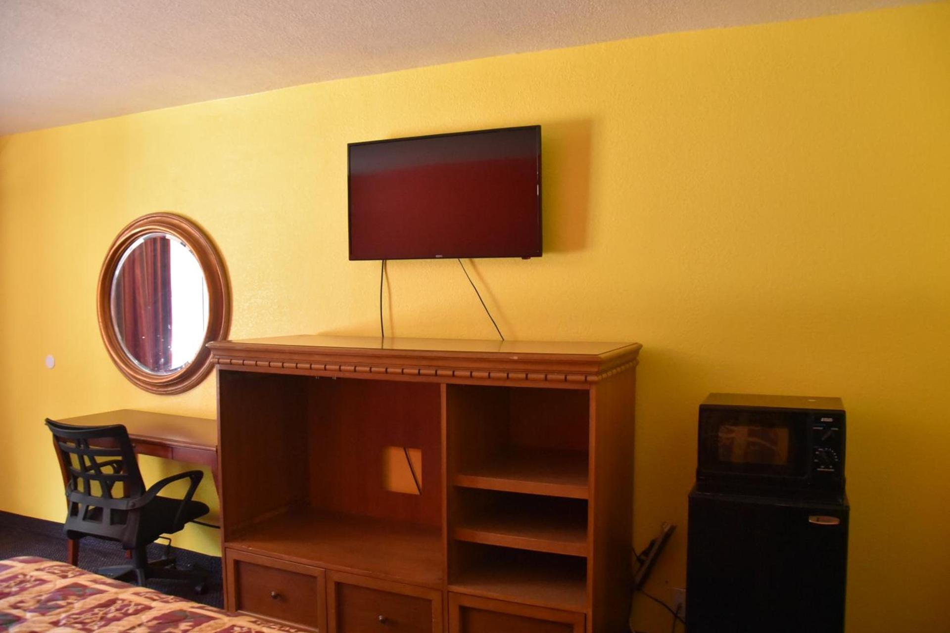 Homeplace Inn photo 67