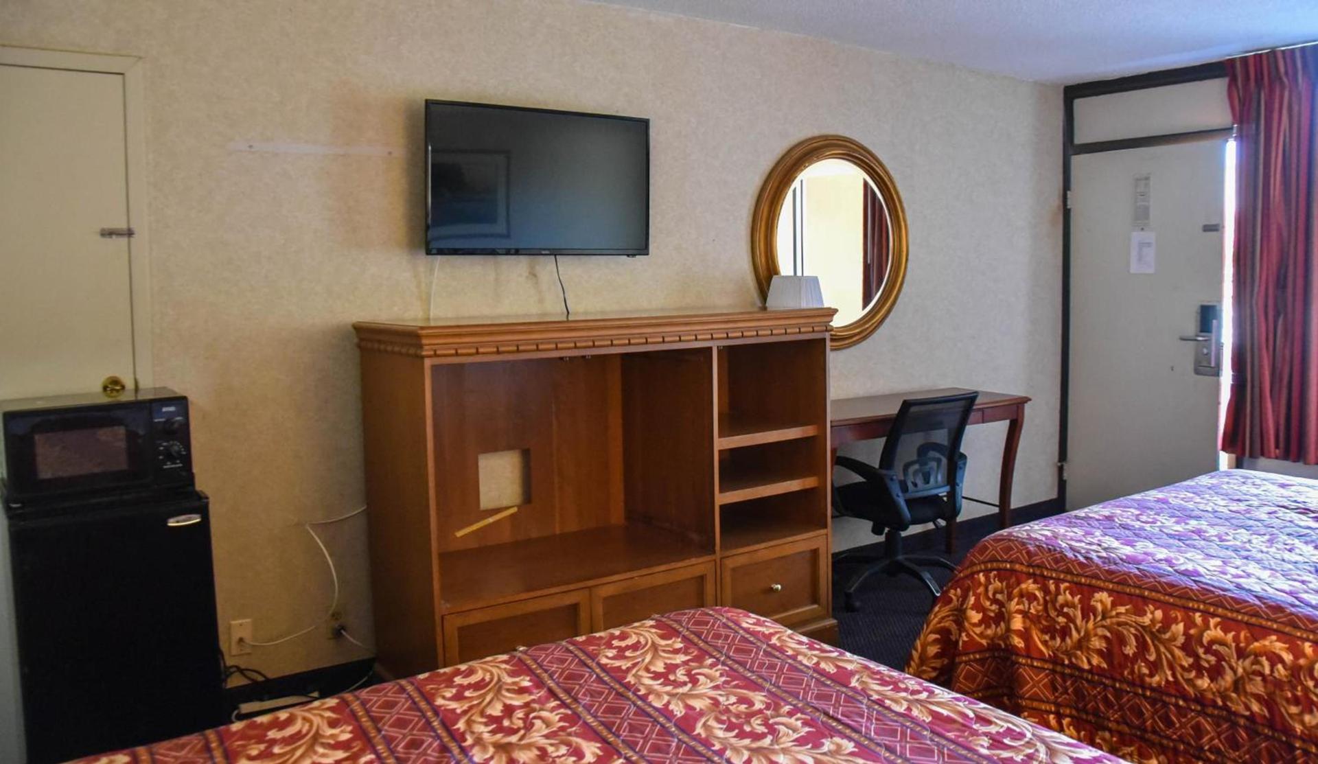 Homeplace Inn photo 66