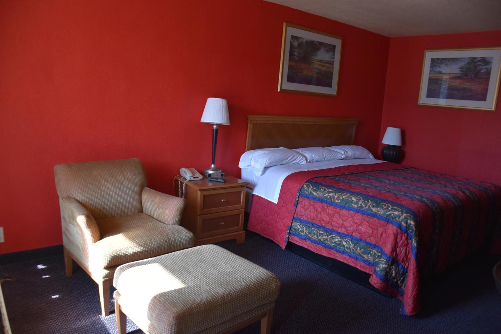 Homeplace Inn photo 62
