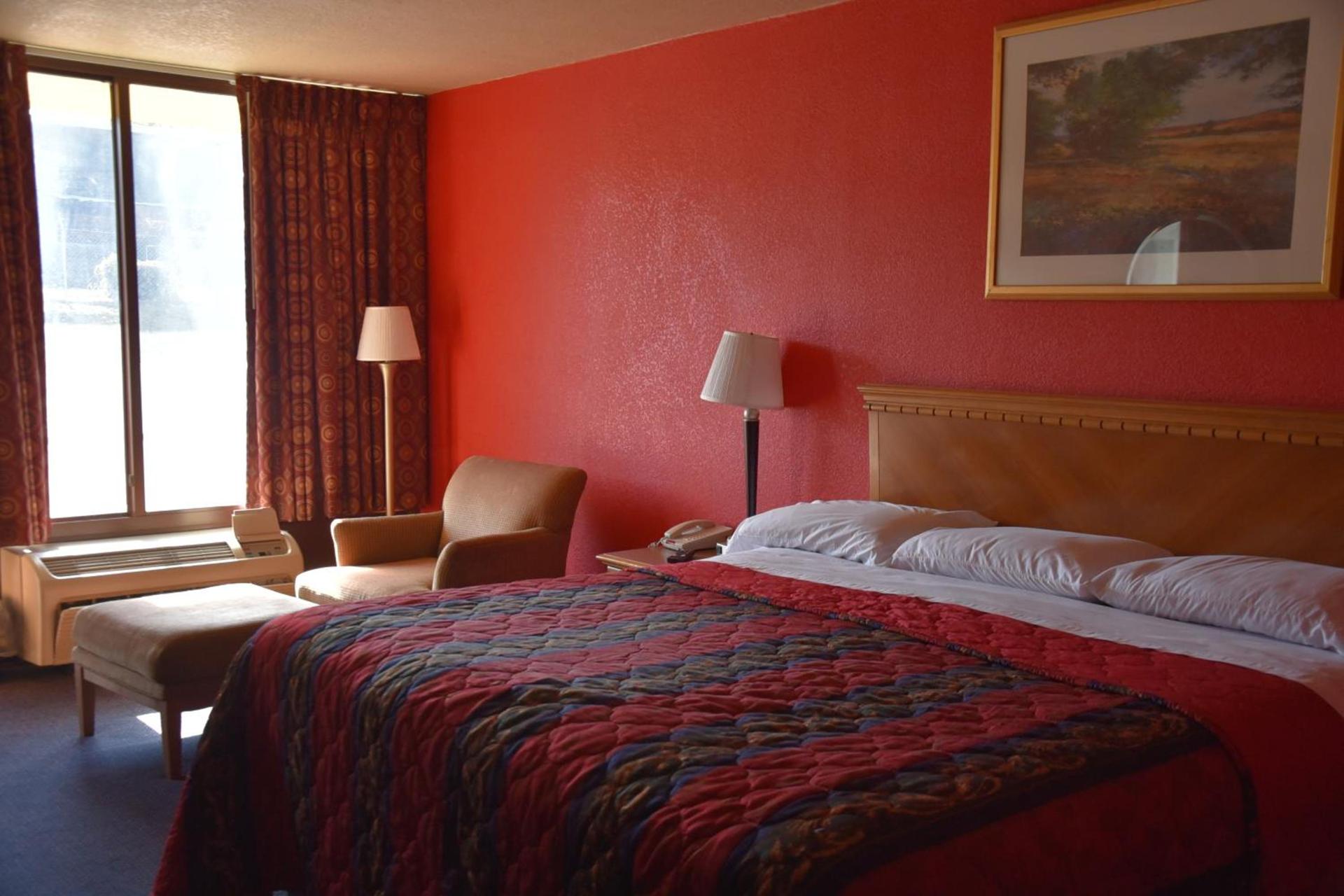 Homeplace Inn photo 60