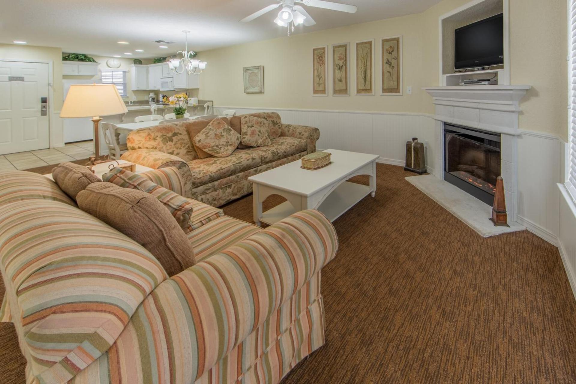 Holiday Inn Club Vacations Apple Mountain Resort at Clarkesville photo 42