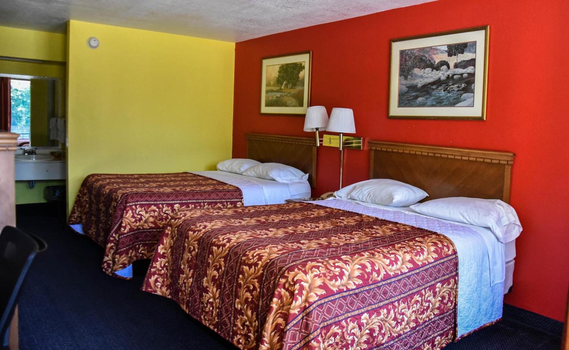 Homeplace Inn photo 20