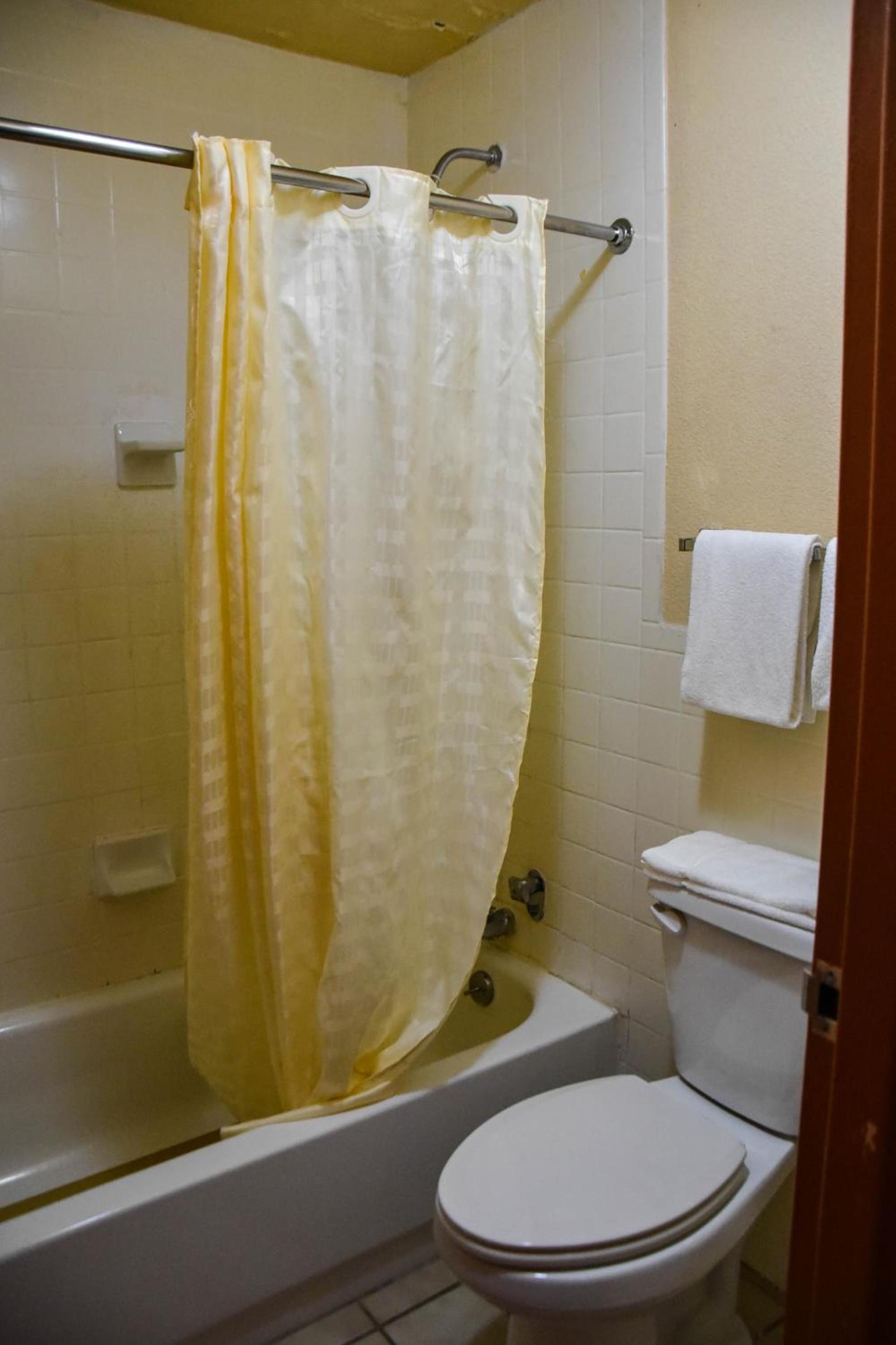 Homeplace Inn photo 17