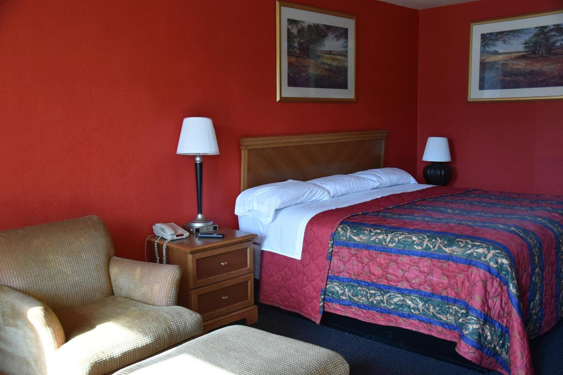Homeplace Inn photo 14
