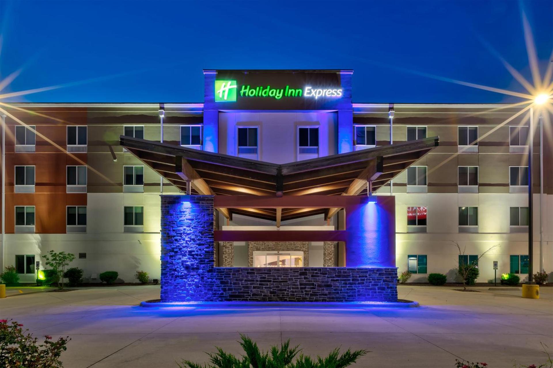 Holiday Inn Express & Suites - Effingham by IHG photo 31