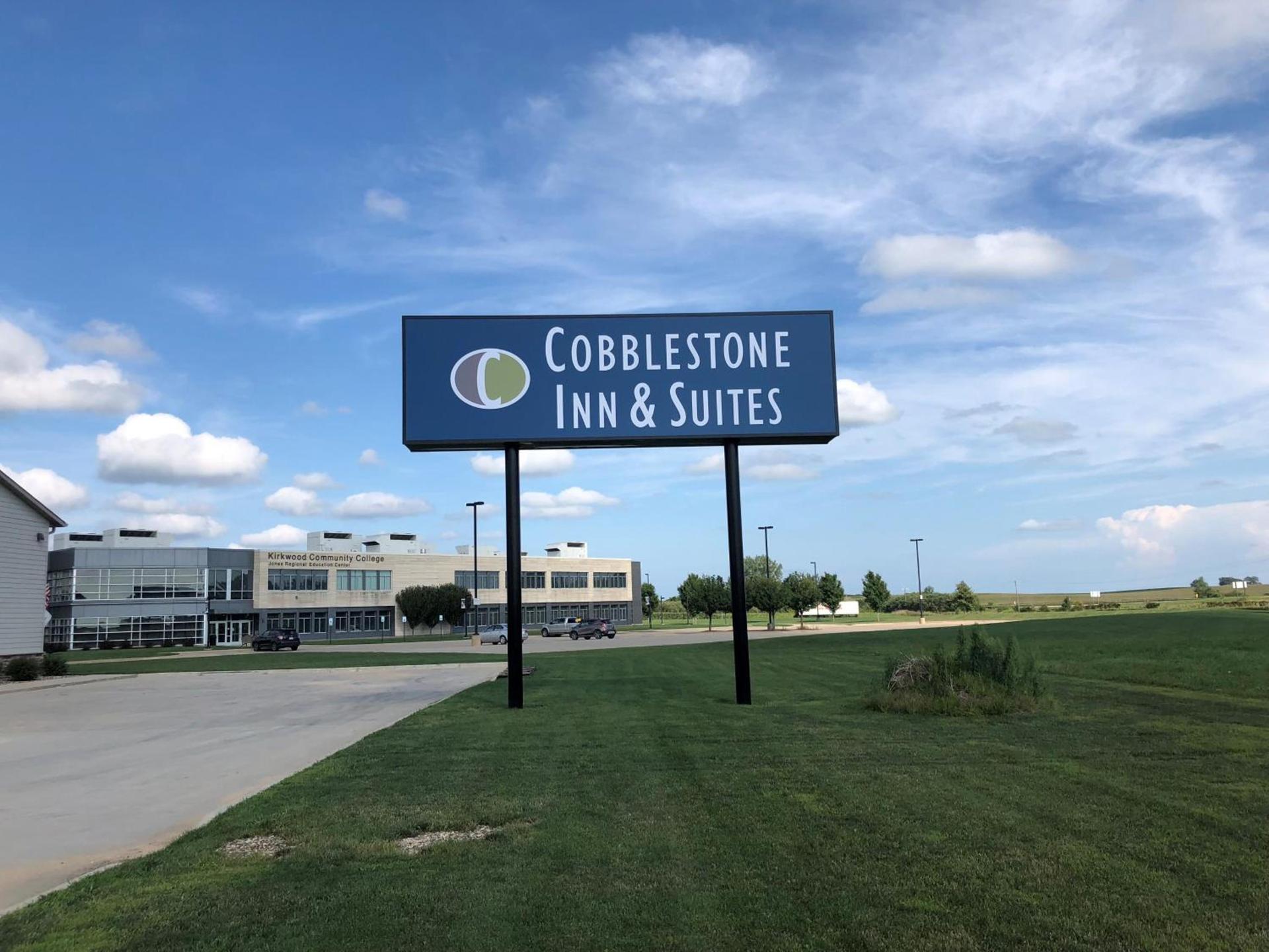 Cobblestone Inn & Suites - Monticello photo 7