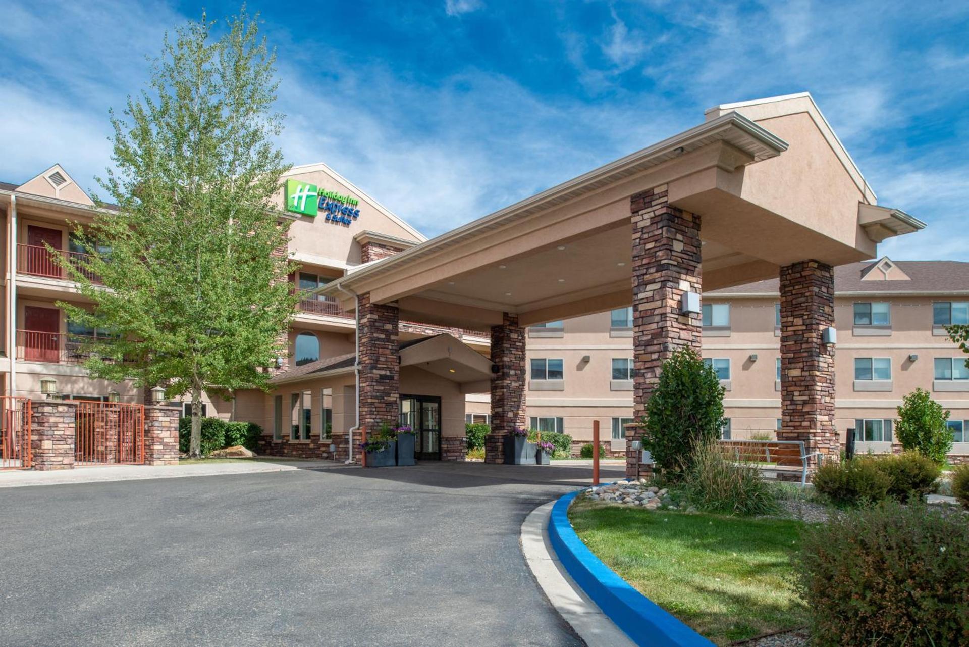 Holiday Inn Express Hotel & Suites Gunnison by IHG photo 9