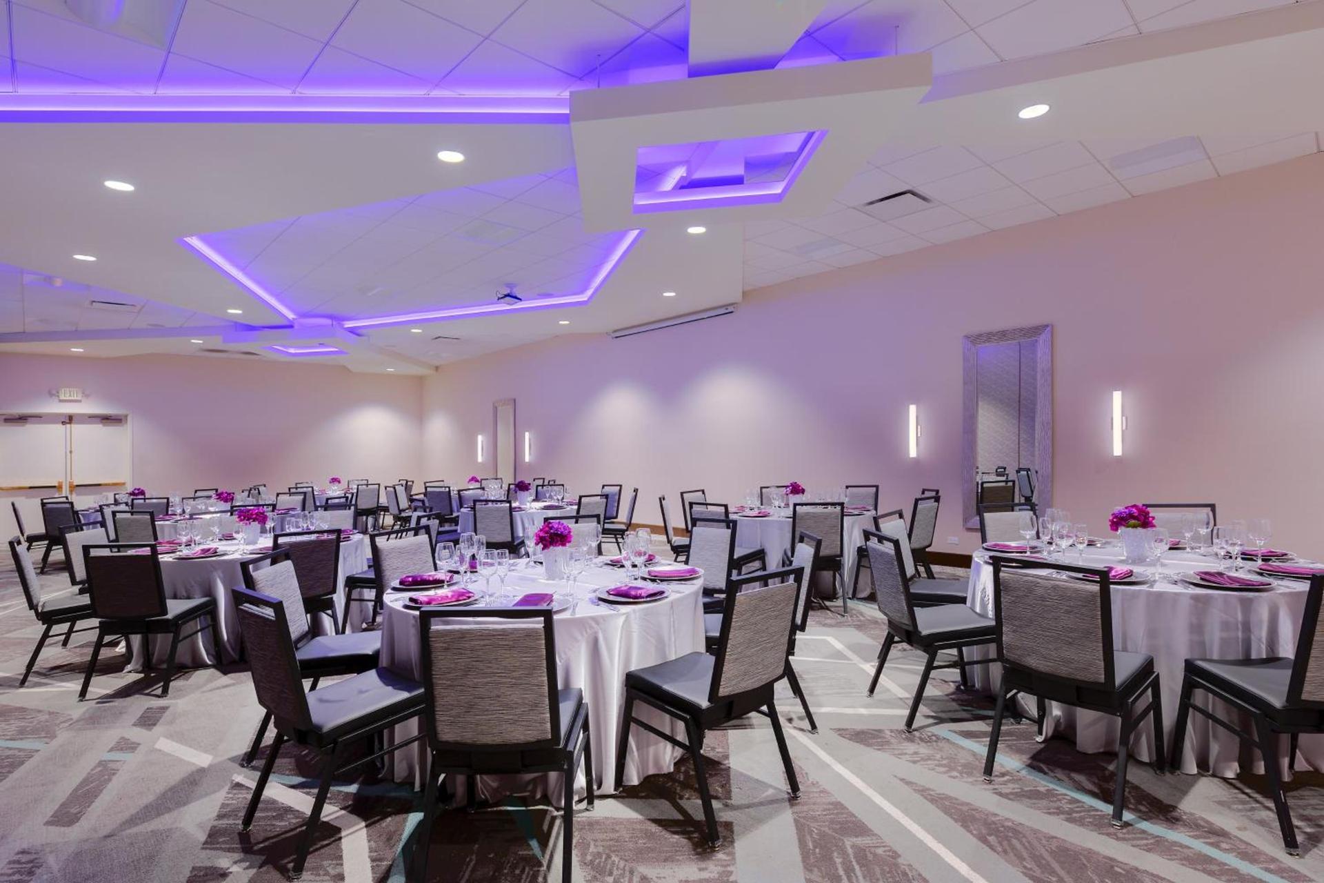 Holiday Inn La Mirada Buena Park by IHG photo 35
