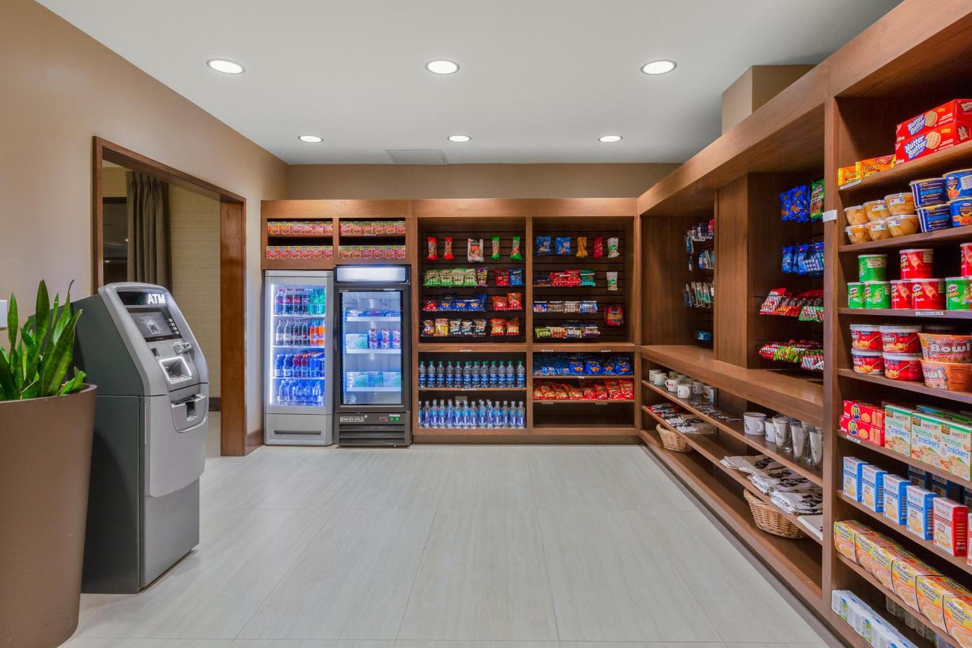 Holiday Inn La Mirada Buena Park by IHG photo 32