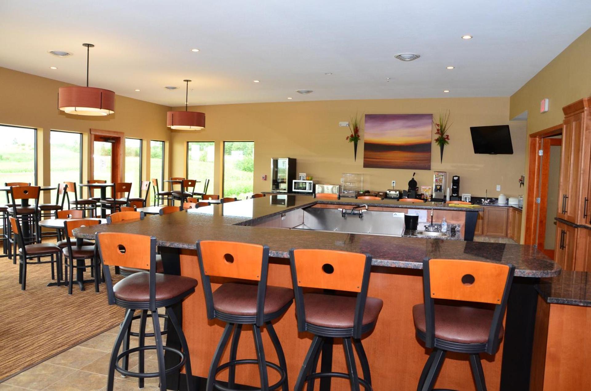 Cobblestone Inn & Suites - Newton photo 34