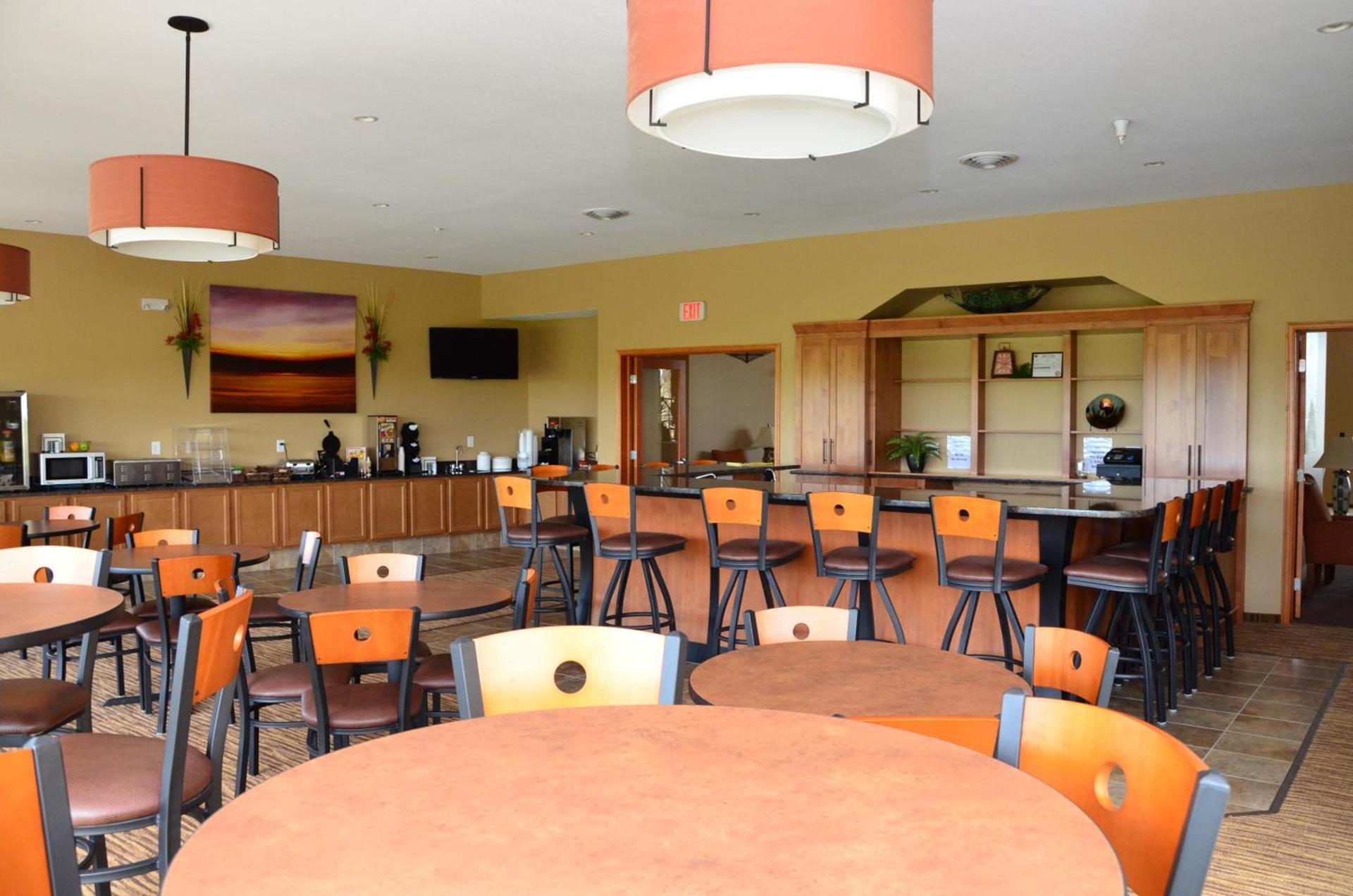 Cobblestone Inn & Suites - Newton photo 35