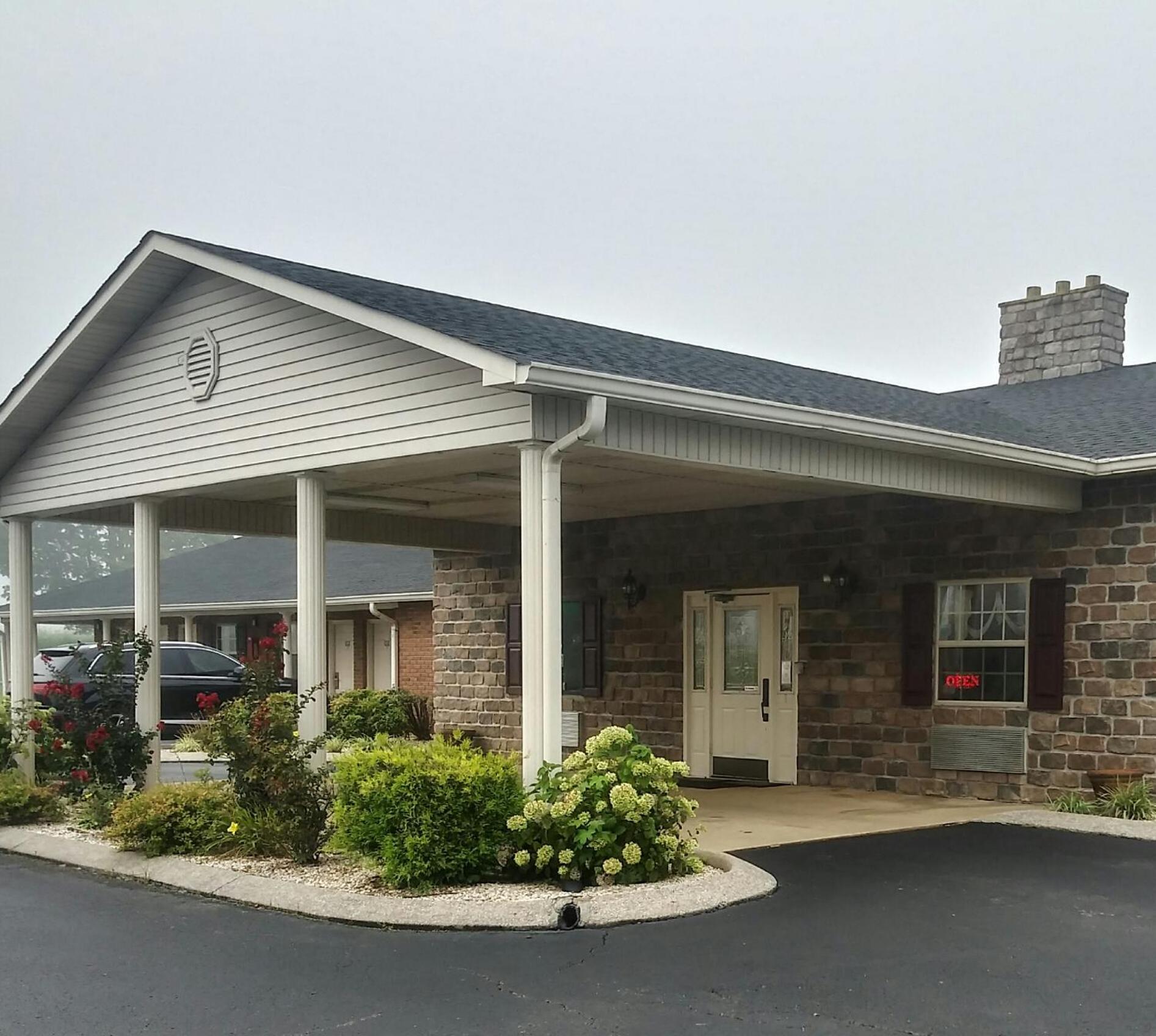 Hearthstone Inn photo 1