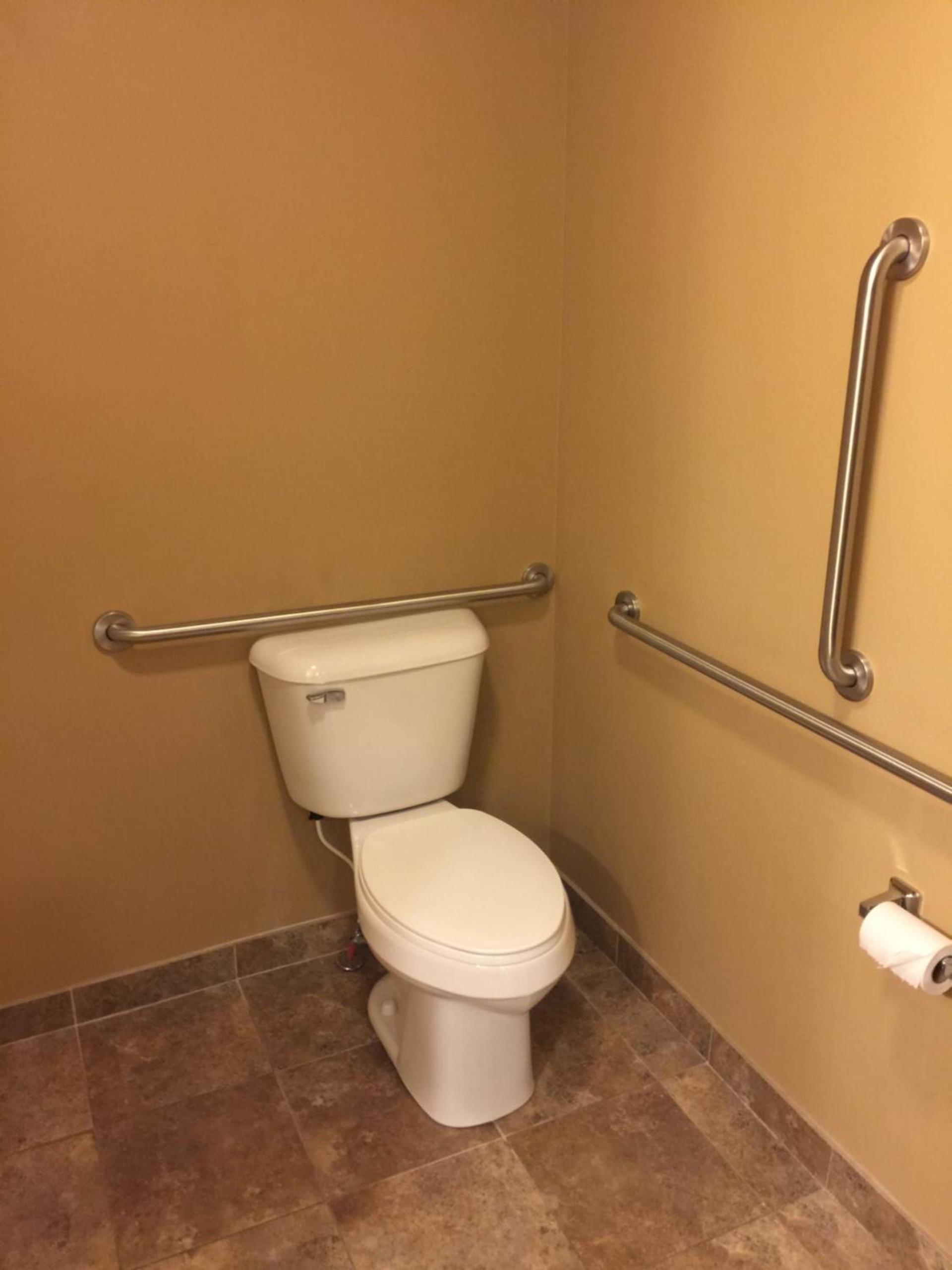 Cobblestone Inn & Suites - Newton photo 8