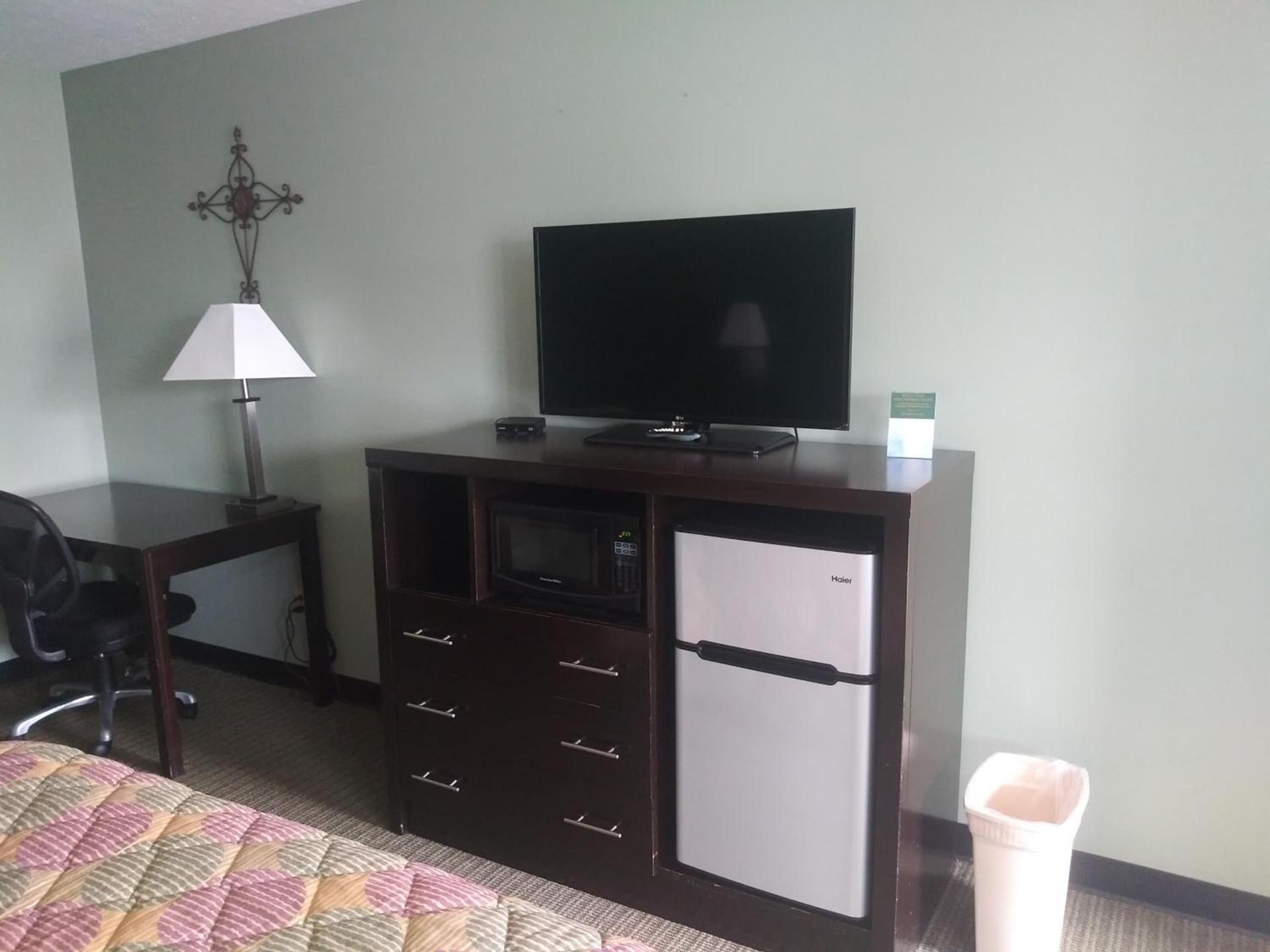 Hearthstone Inn photo 8
