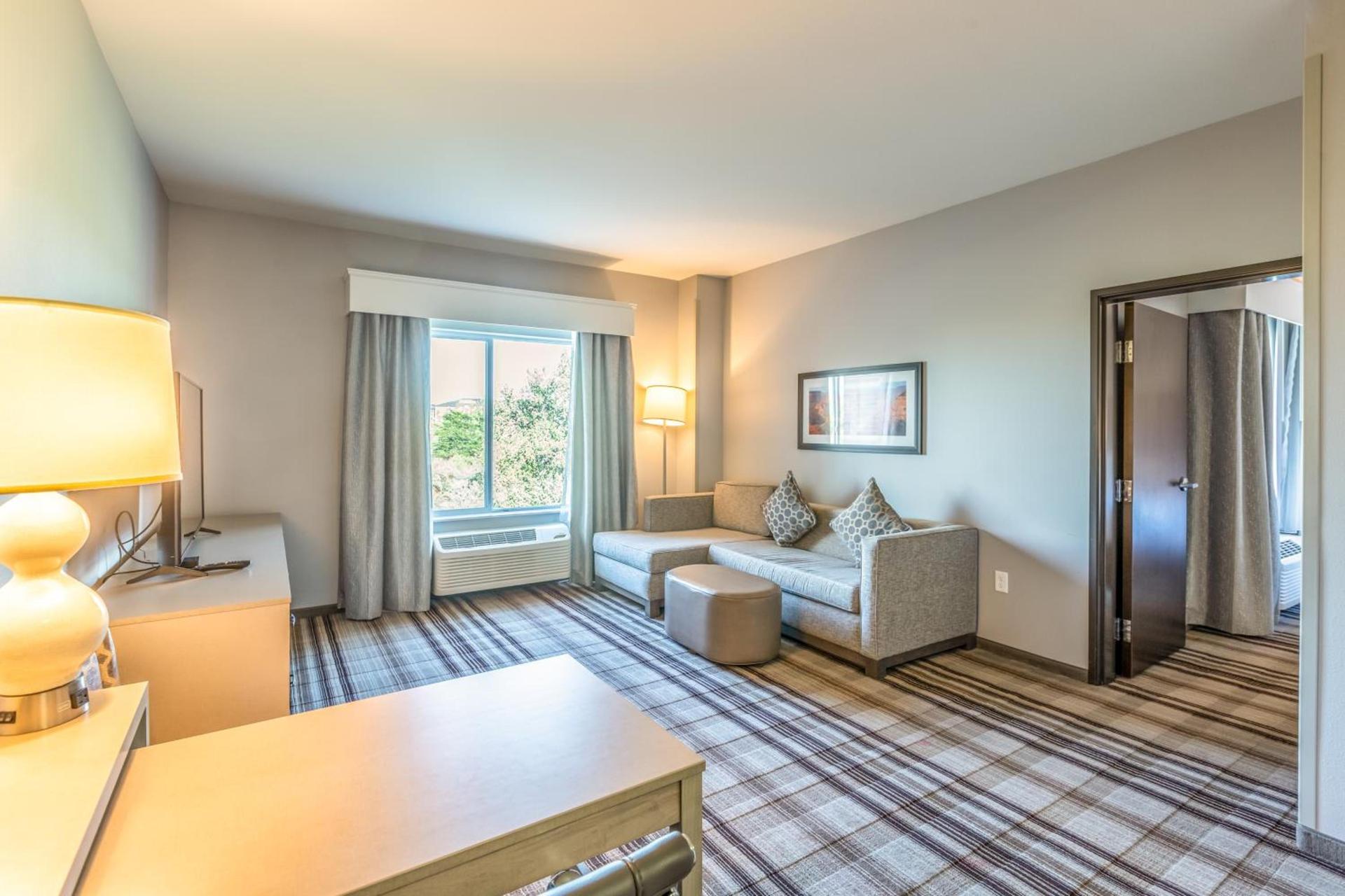 Hawthorn Extended Stay by Wyndham Loveland photo 23