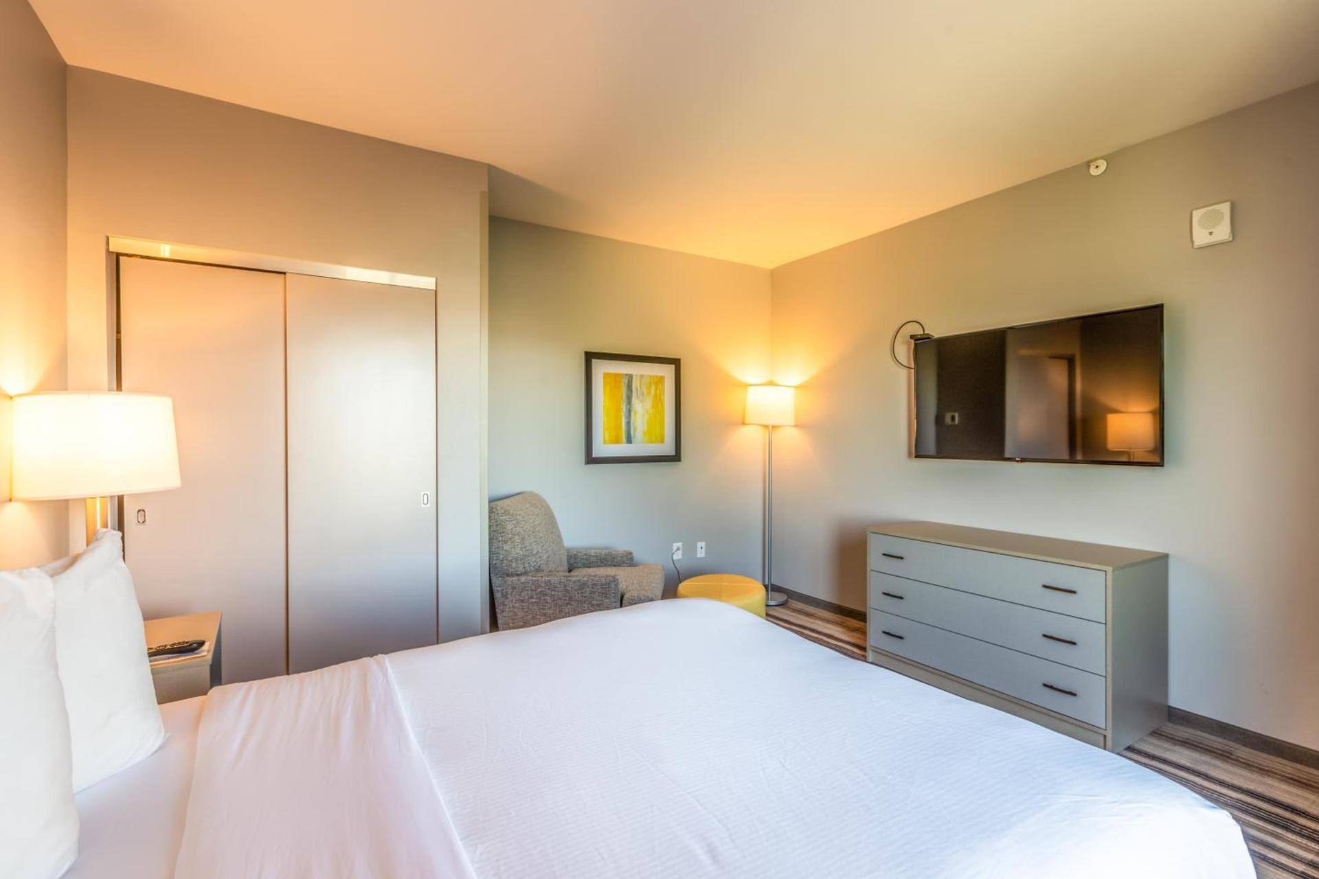 Hawthorn Extended Stay by Wyndham Loveland photo 16
