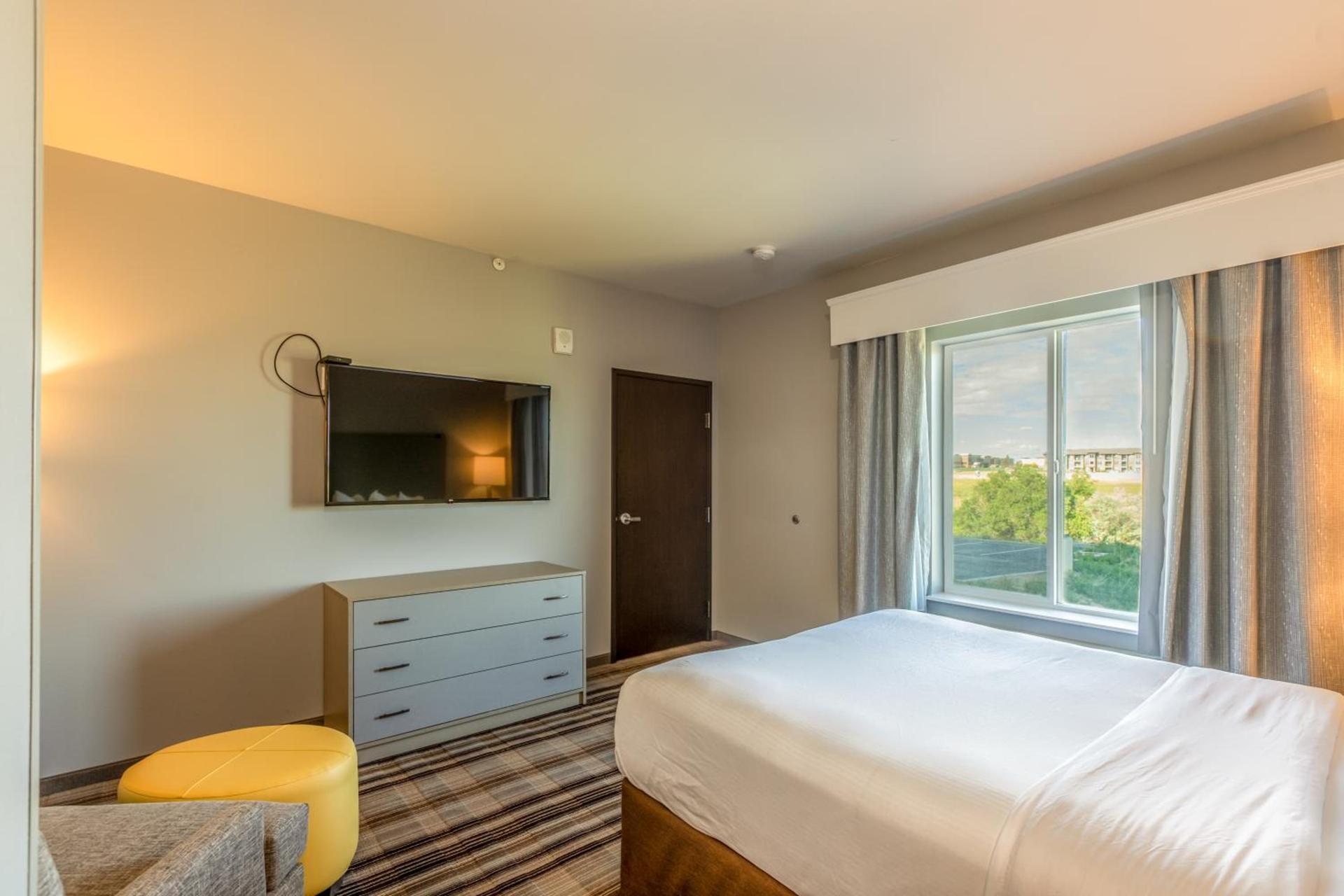 Hawthorn Extended Stay by Wyndham Loveland photo 15