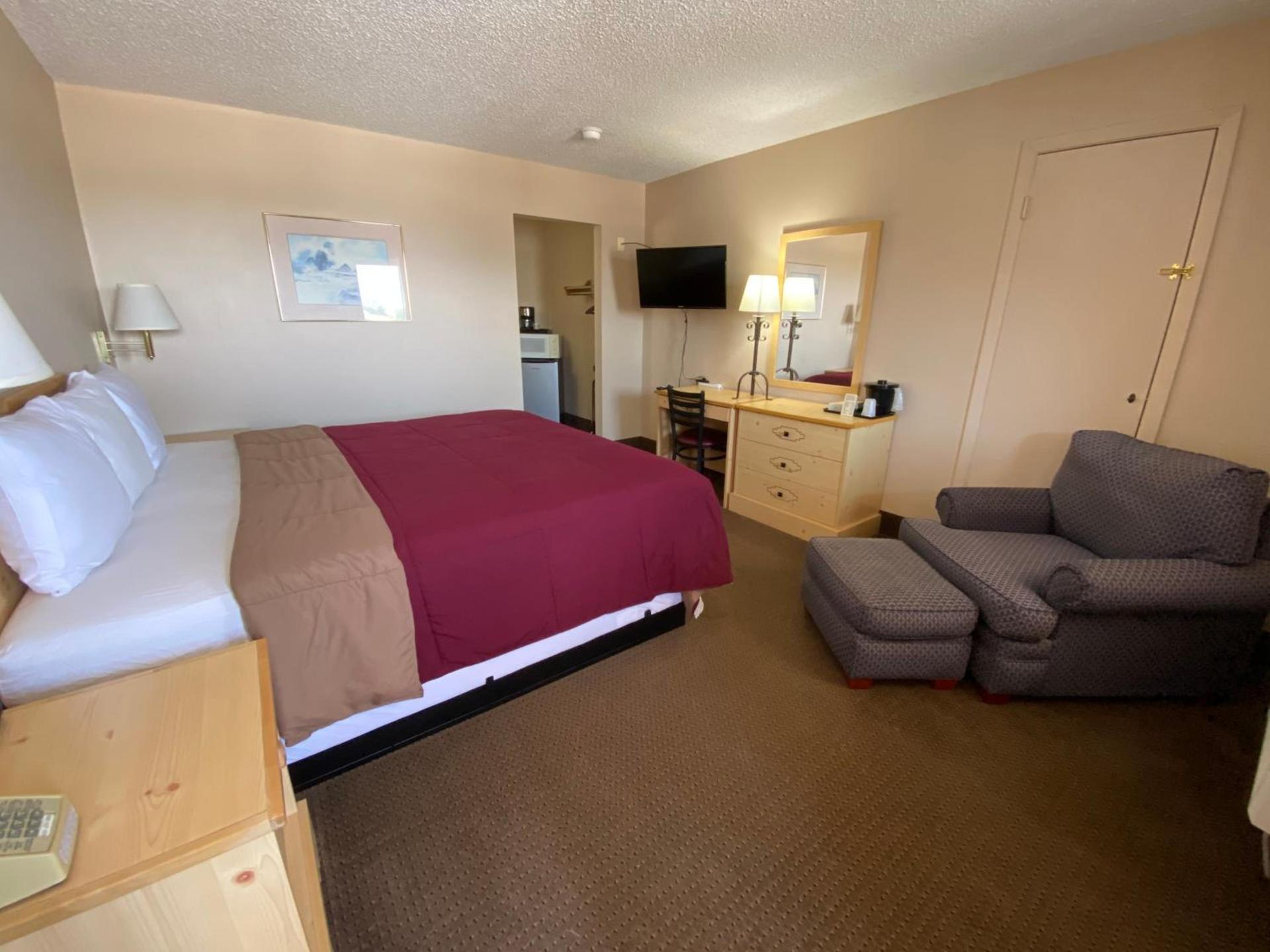 Regency Inn photo 20