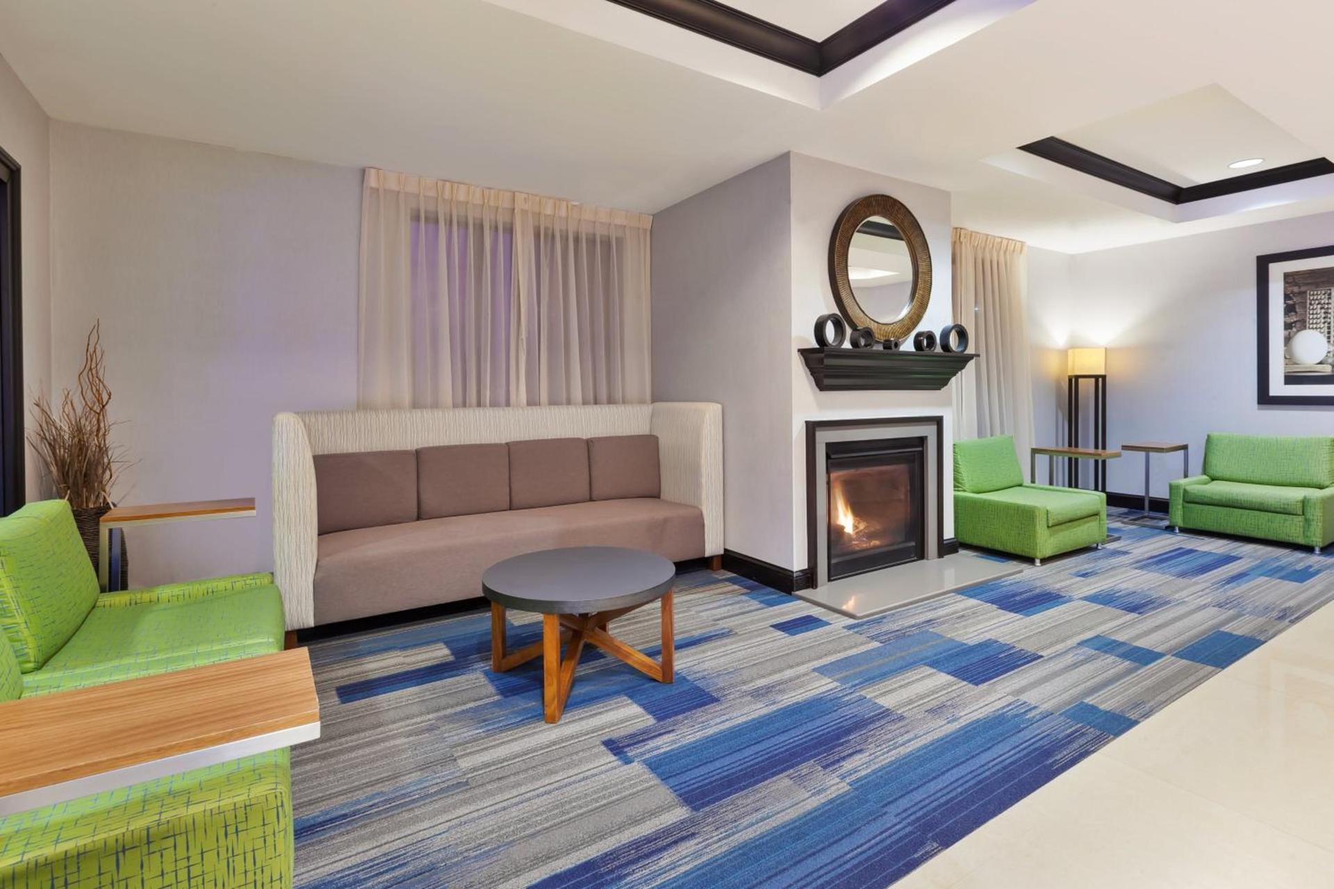 Holiday Inn Express Hotel & Suites Warminster-Horsham by IHG photo 20