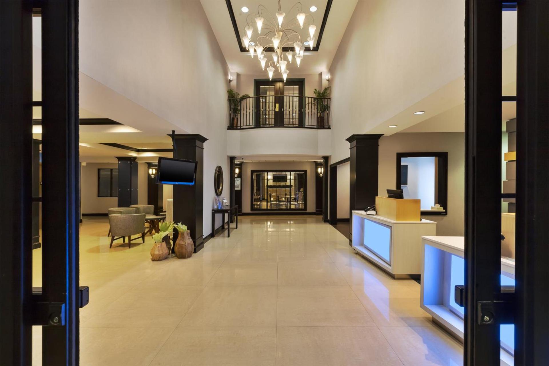 Holiday Inn Express Hotel & Suites Warminster-Horsham by IHG photo 21