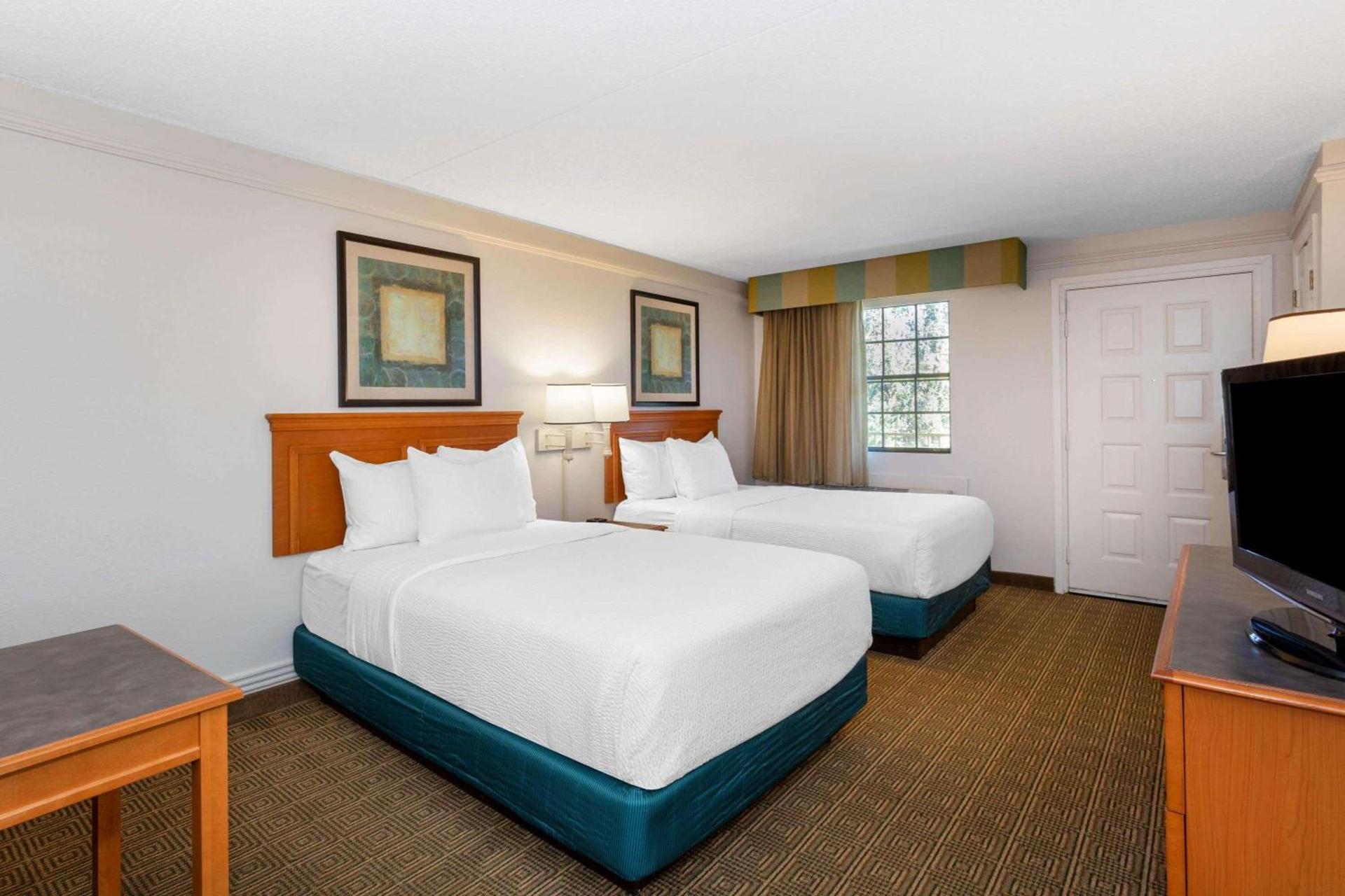 La Quinta Inn by Wyndham Tallahassee North photo 43