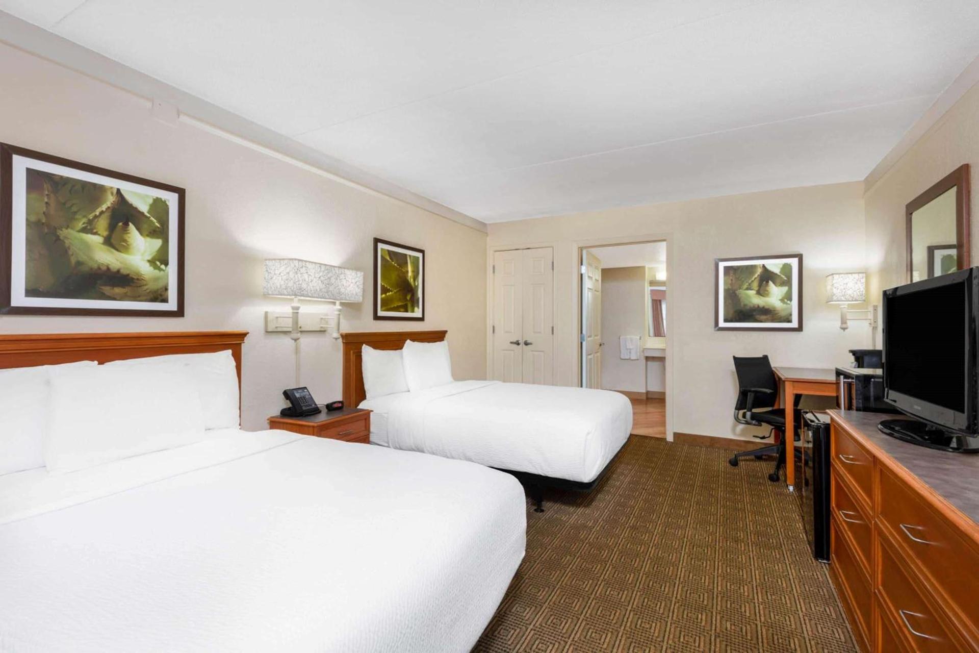 La Quinta East Deerfield Beach - Boca Raton photo 20