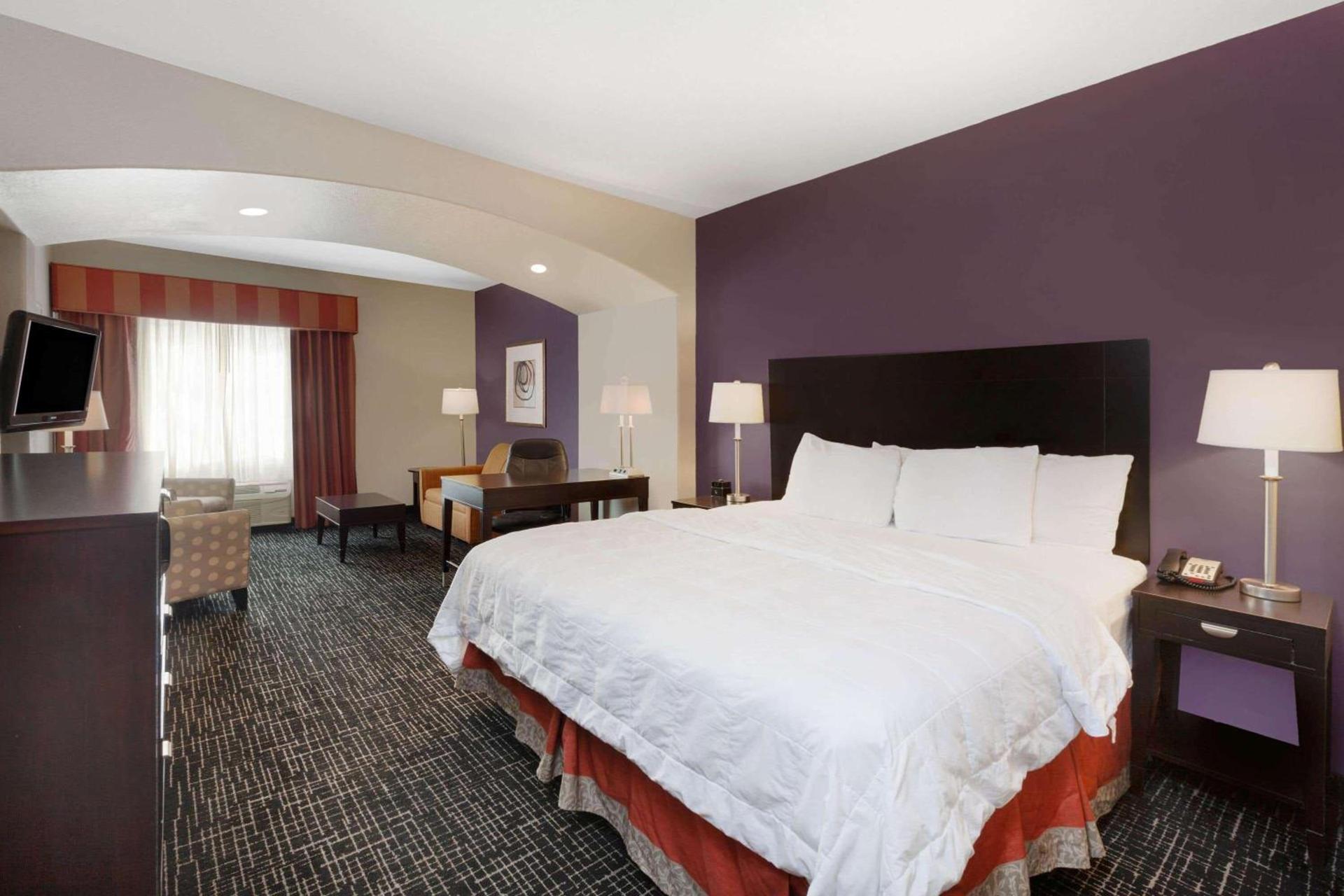 La Quinta by Wyndham Lumberton photo 47