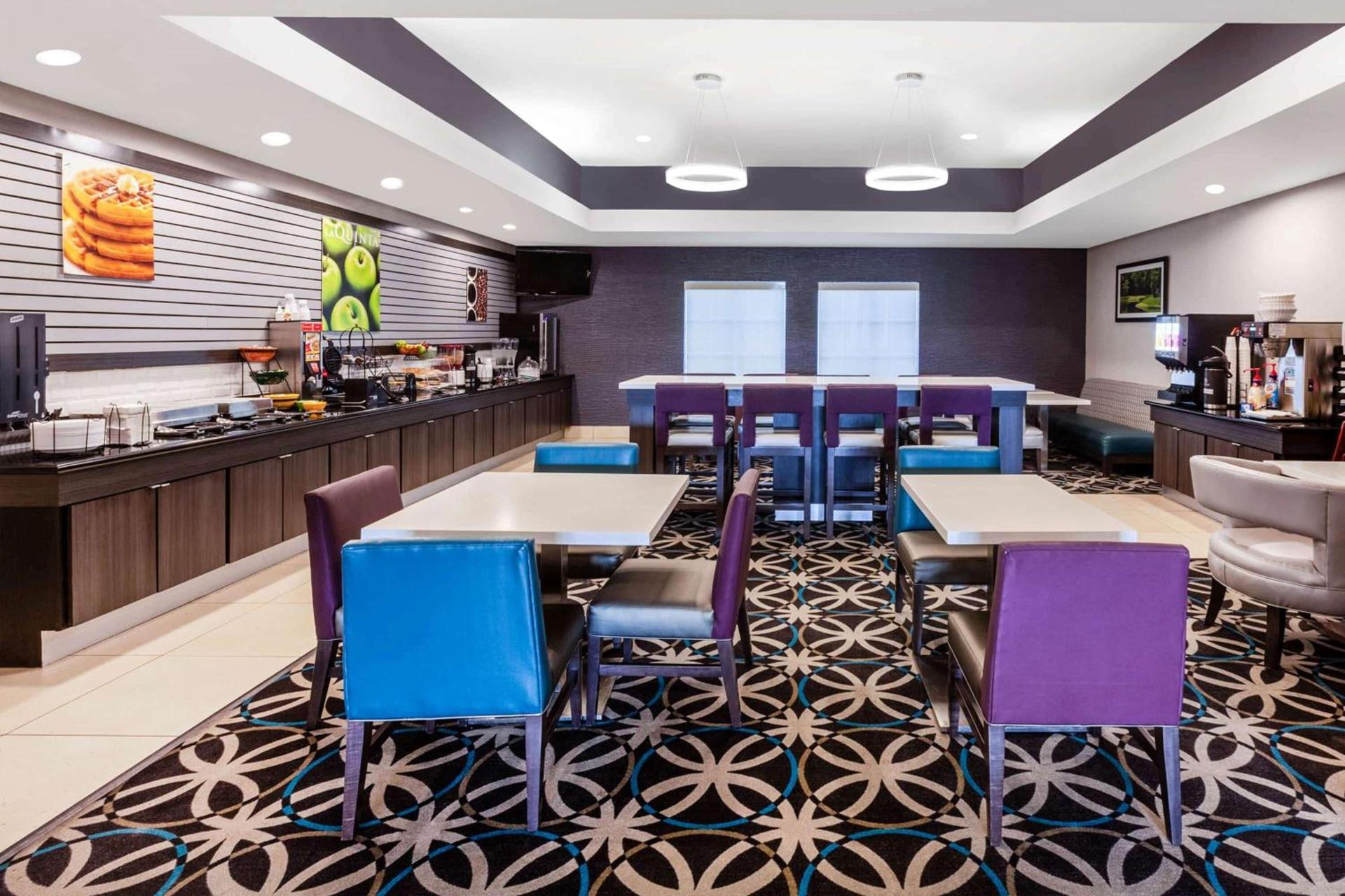 La Quinta by Wyndham Lumberton photo 50